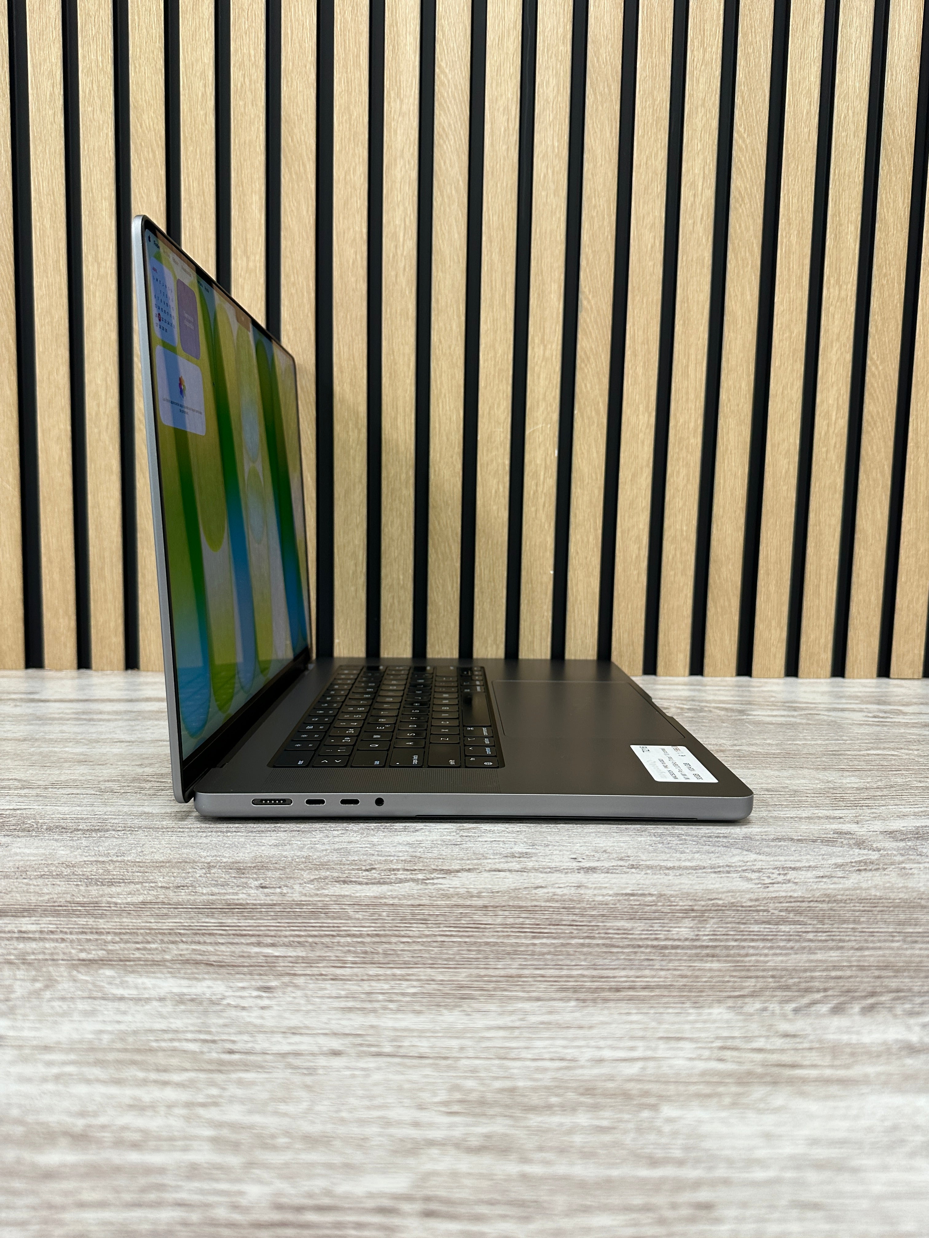 MacBook Pro 16" 2021 M1 PRO 32gb 1tb SSD