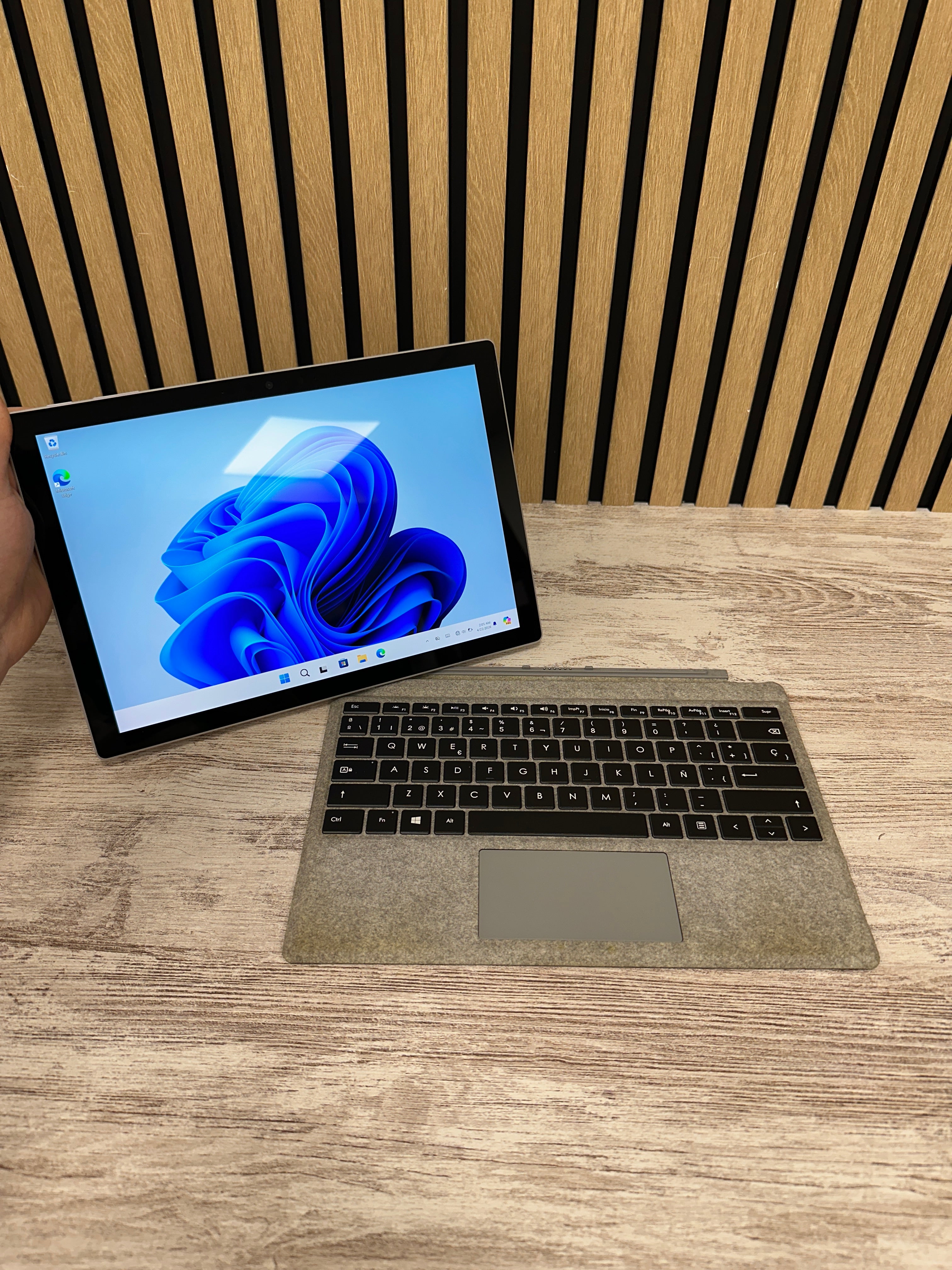 Microsoft Corp Surface Pro 7+ i5 16gb 256gb SSD