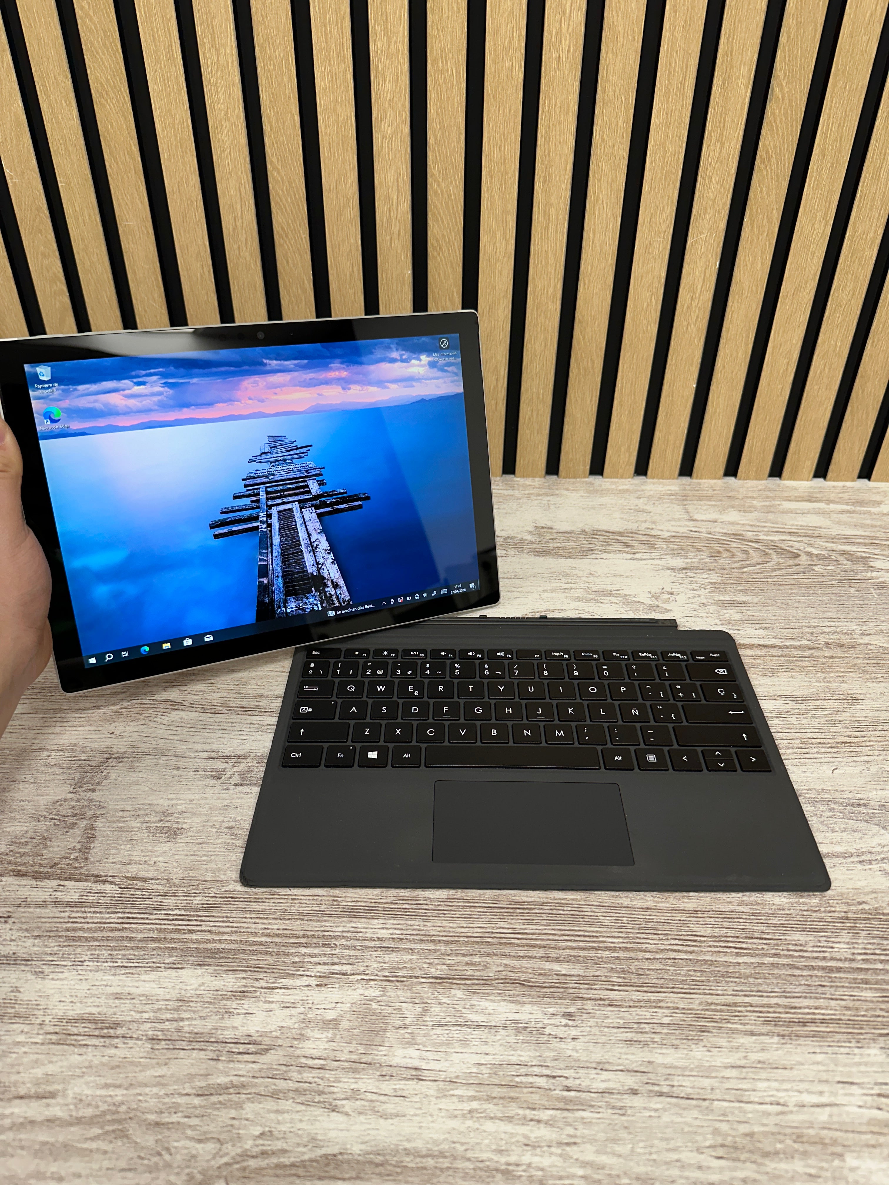 Microsoft Corp Surface Pro 5 i7 16gb 512gb SSD