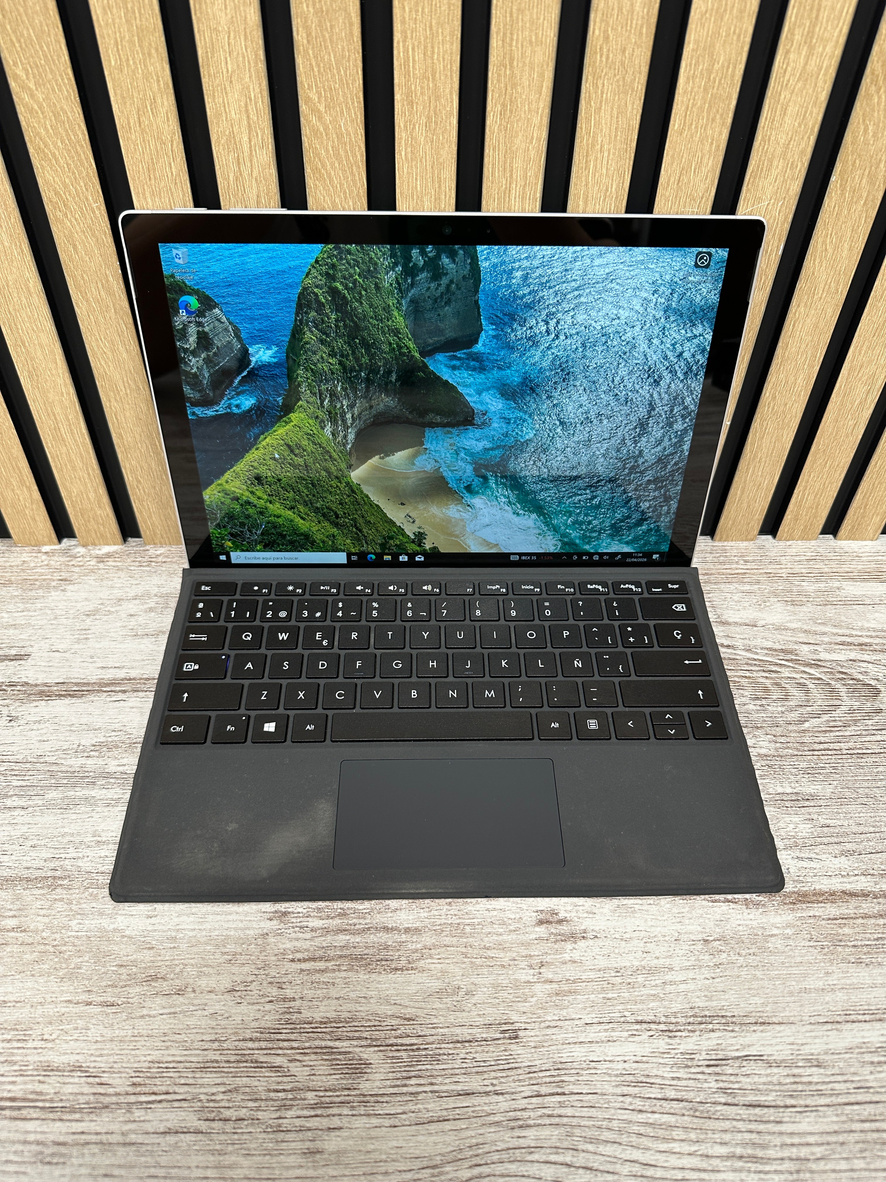 Microsoft Corp Surface Pro 5 i7 16gb 512gb SSD