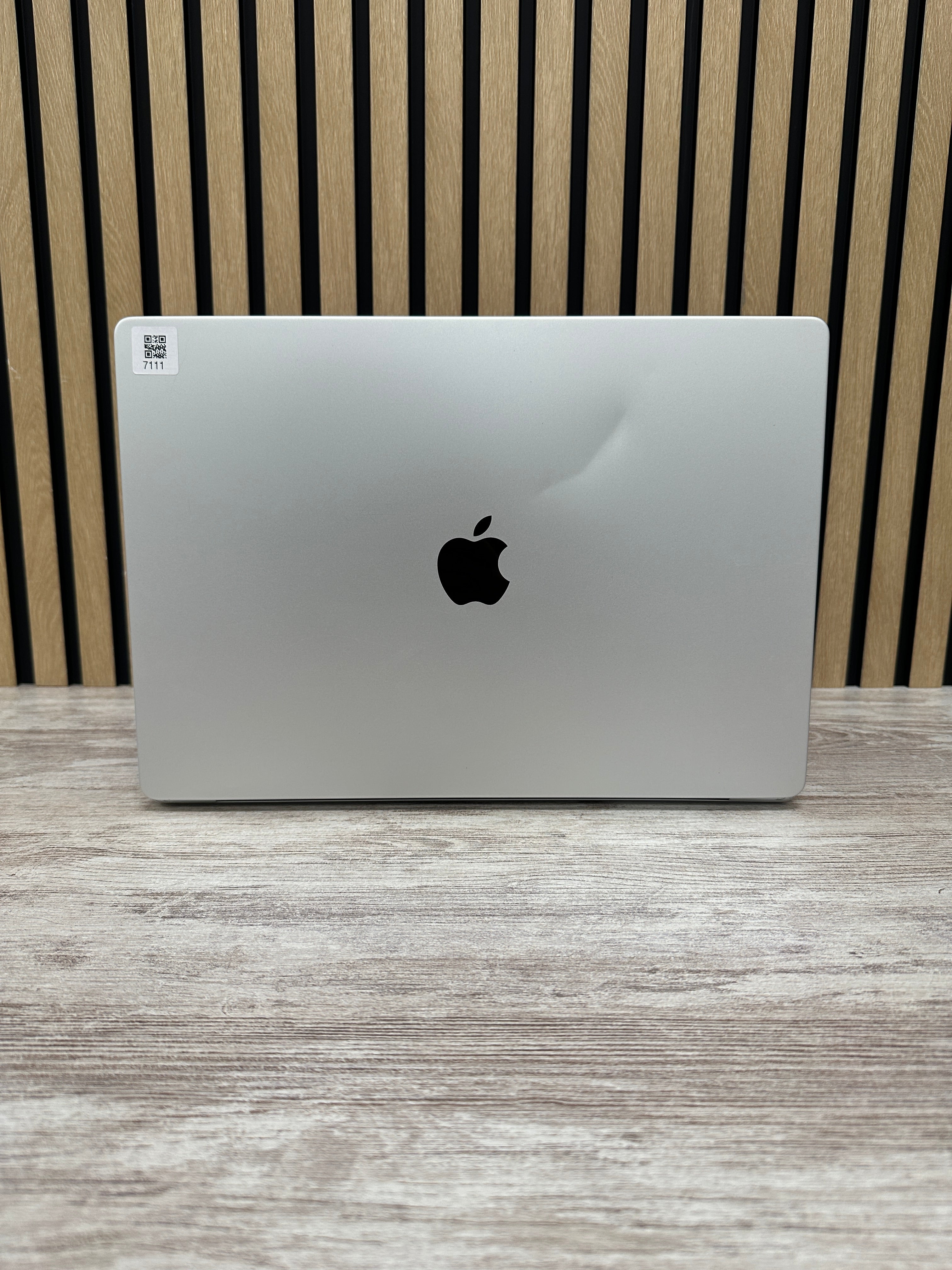 MacBook Pro 16" 2021 M1 PRO 16gb 512gb SSD - Moyacell