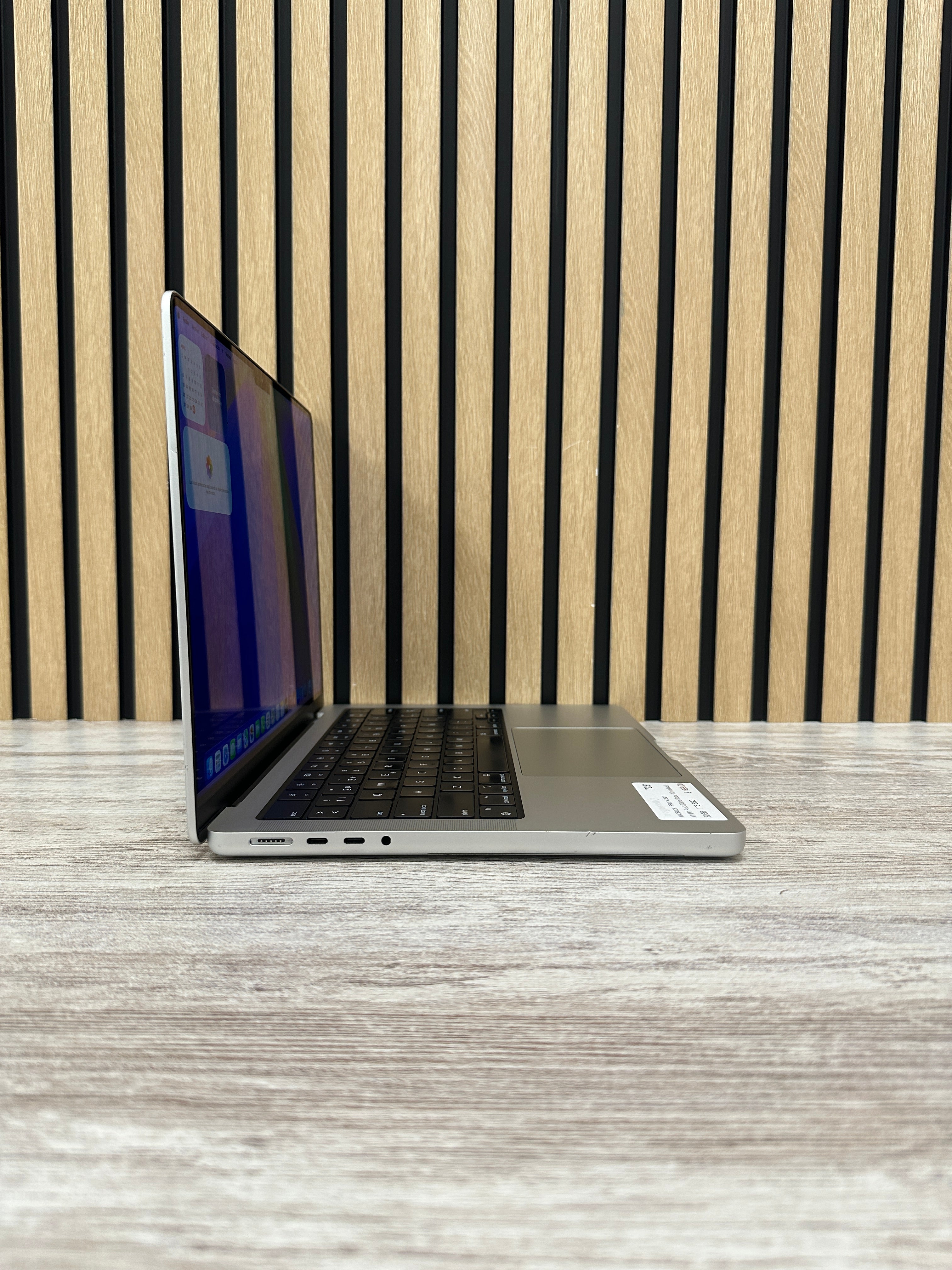 MacBook Pro 14" 2021 M1 PRO 32gb 1tb SSD