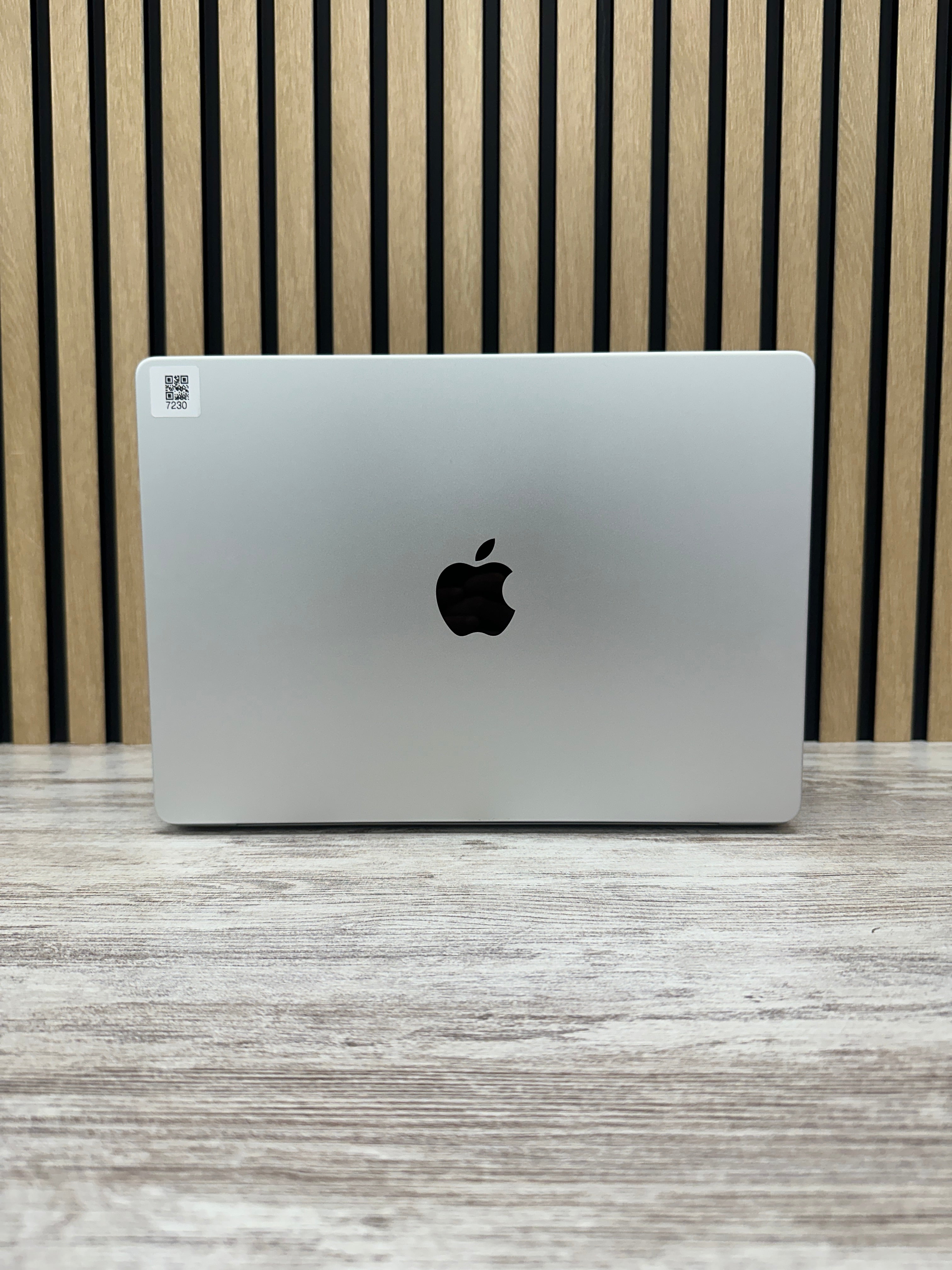 MacBook Pro 14" 2021 M1 PRO 32gb 1tb SSD