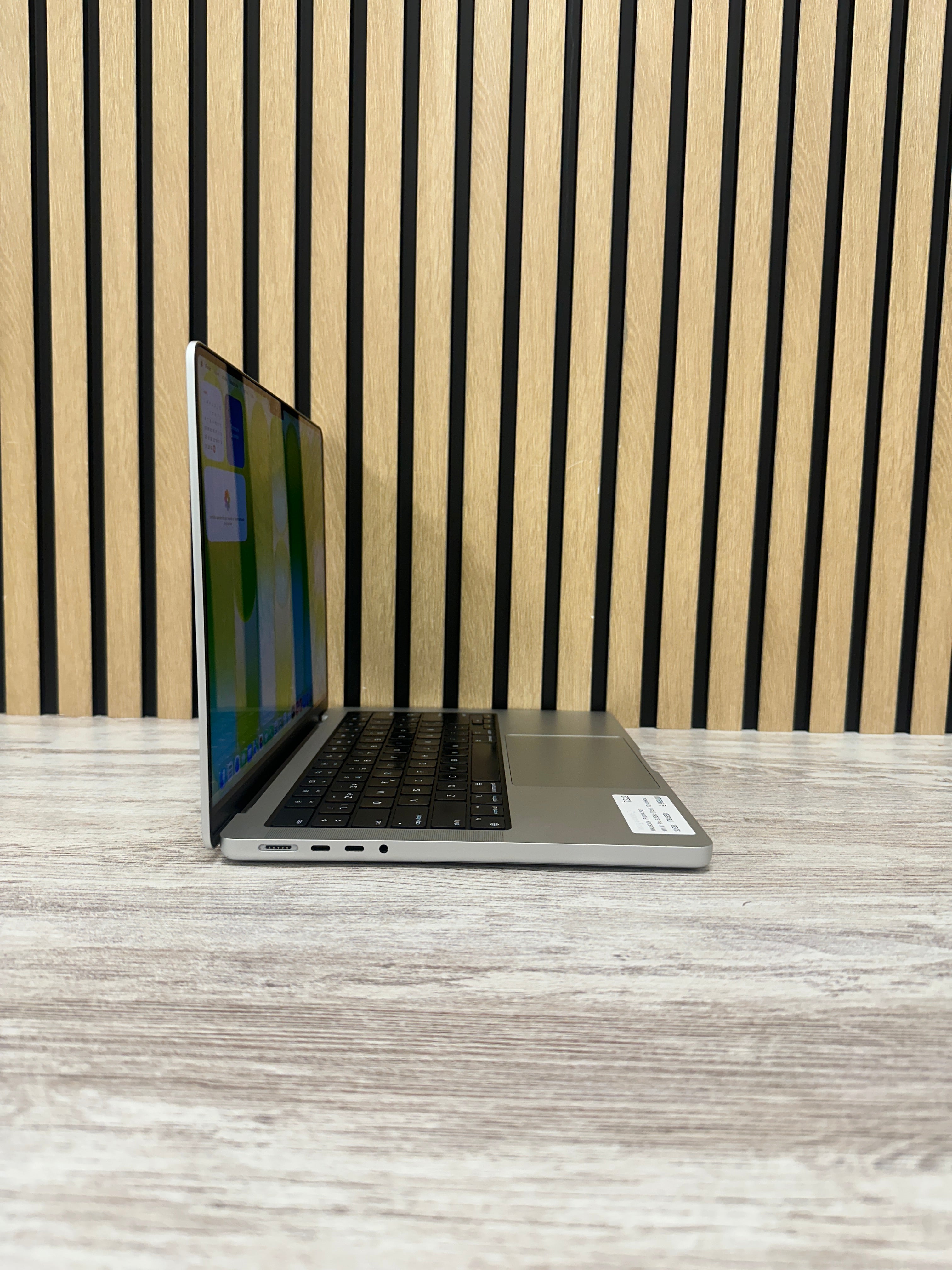 MacBook Pro 14" 2021 M1 PRO 32gb 1tb SSD
