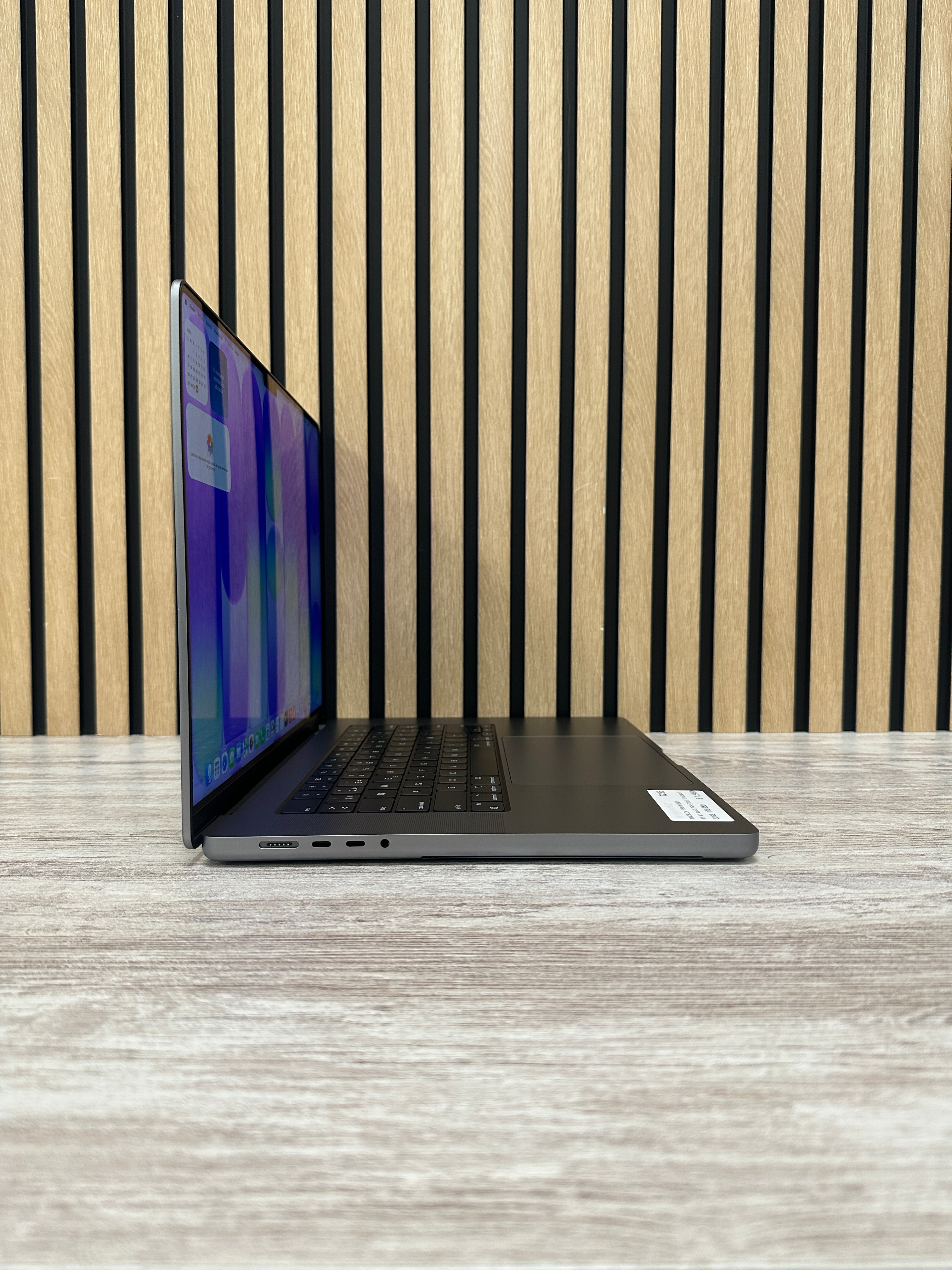 MacBook Pro 16" 2021 M1 MAX 32gb 1tb SSD