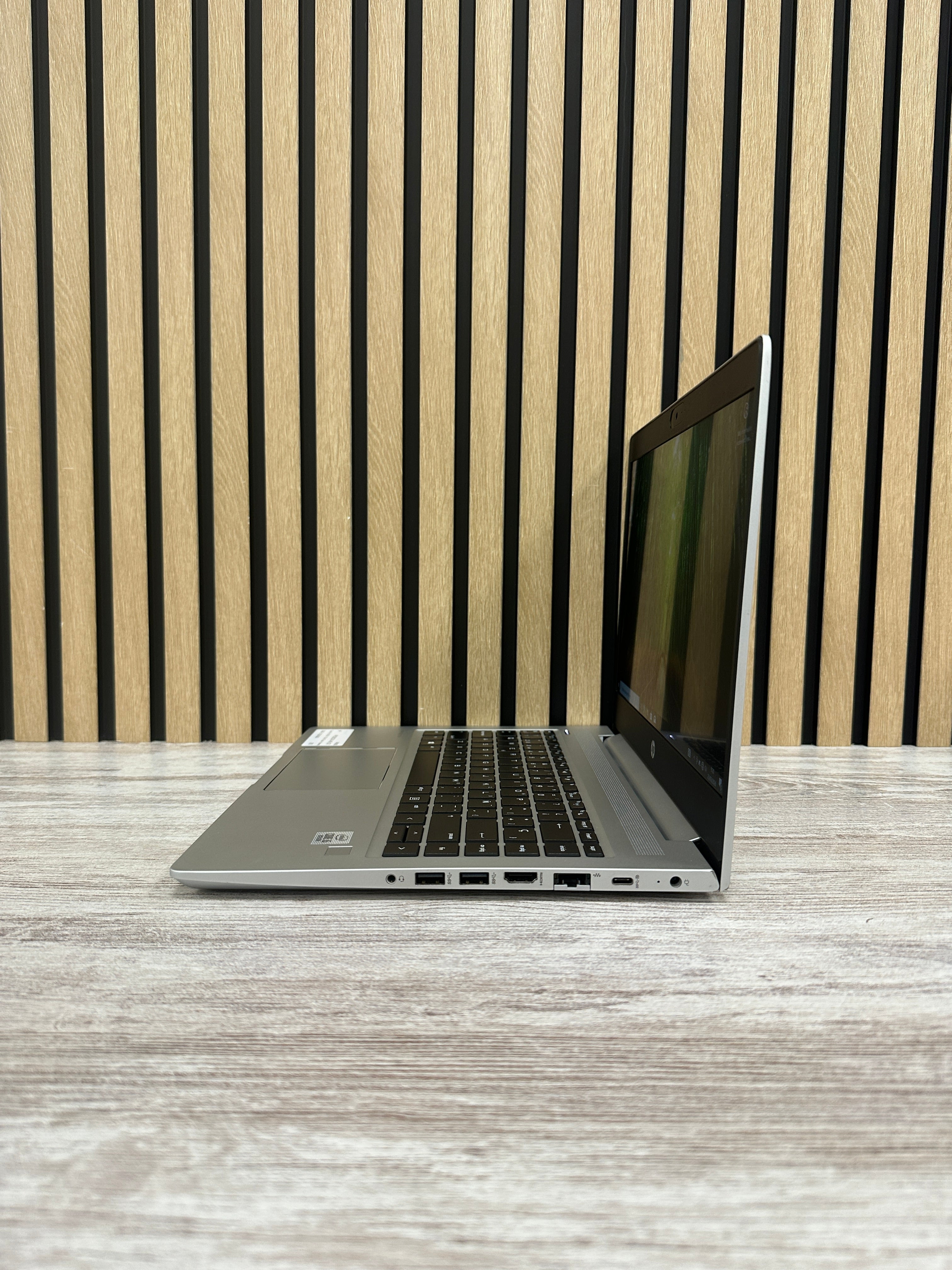 HP ProBook 440 G7 i5 32gb 512gb SSD - Moyacell