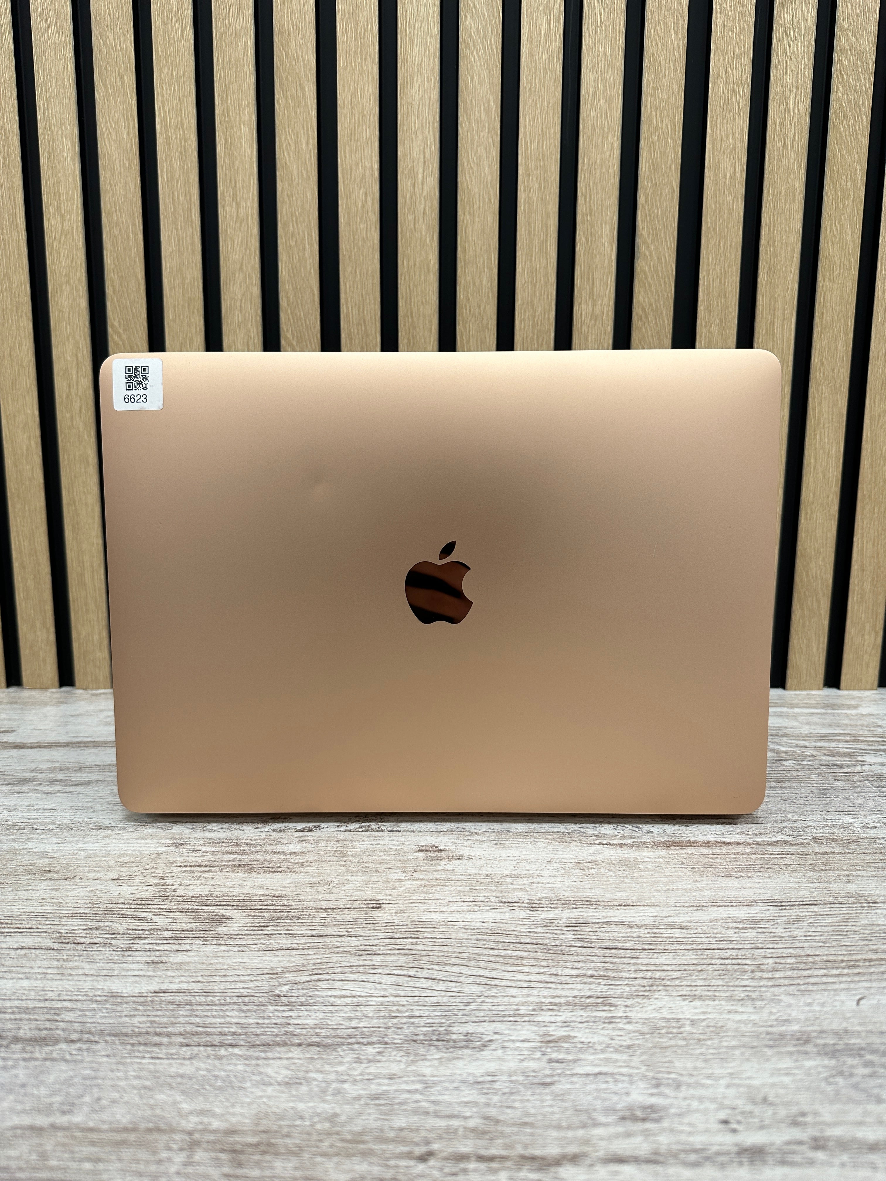 MacBook Air 13" 2020 i3 8gb 256gb SSD - Moyacell
