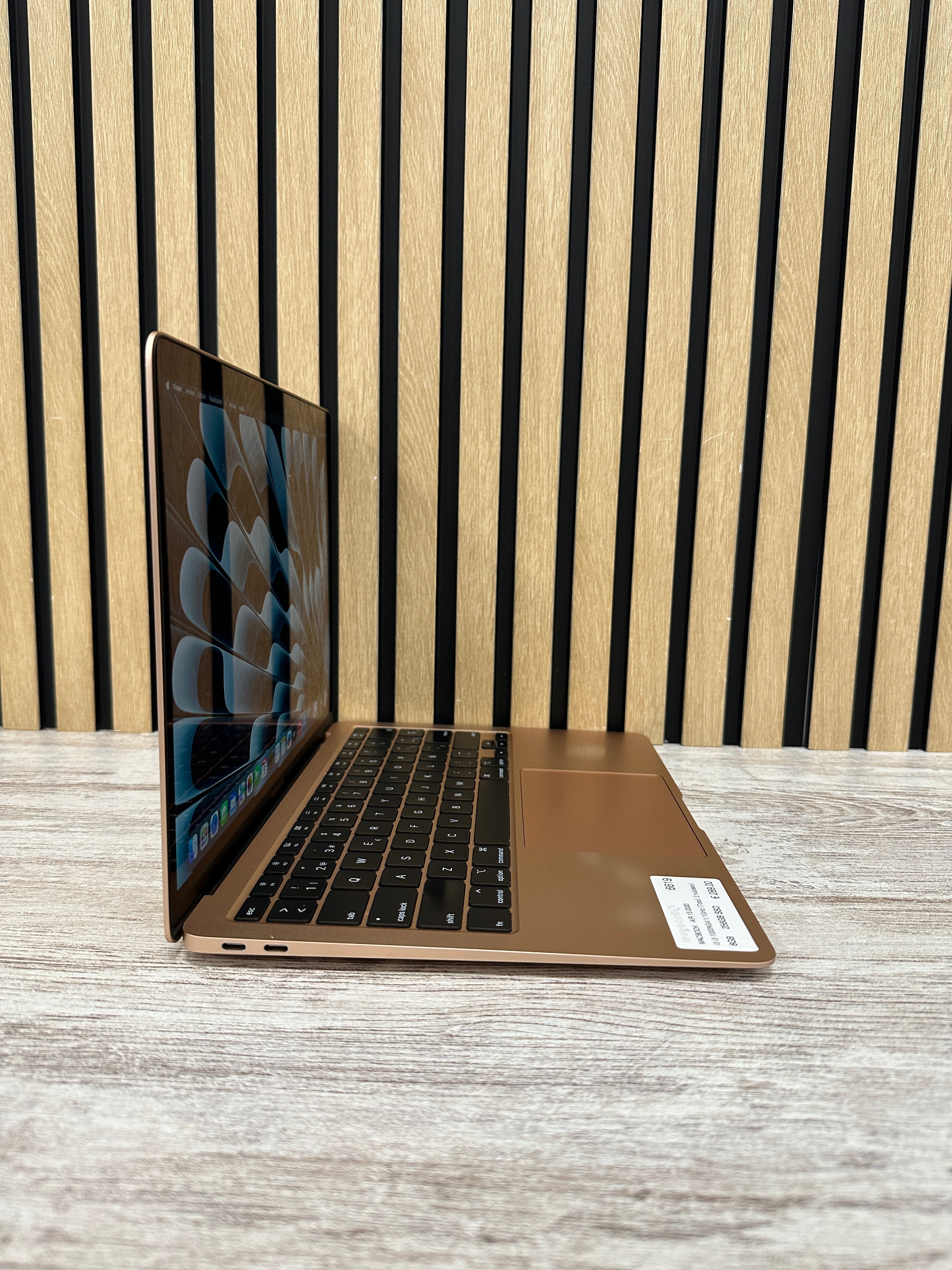 MacBook Air 13" 2020 i3 8gb 256gb SSD - Moyacell