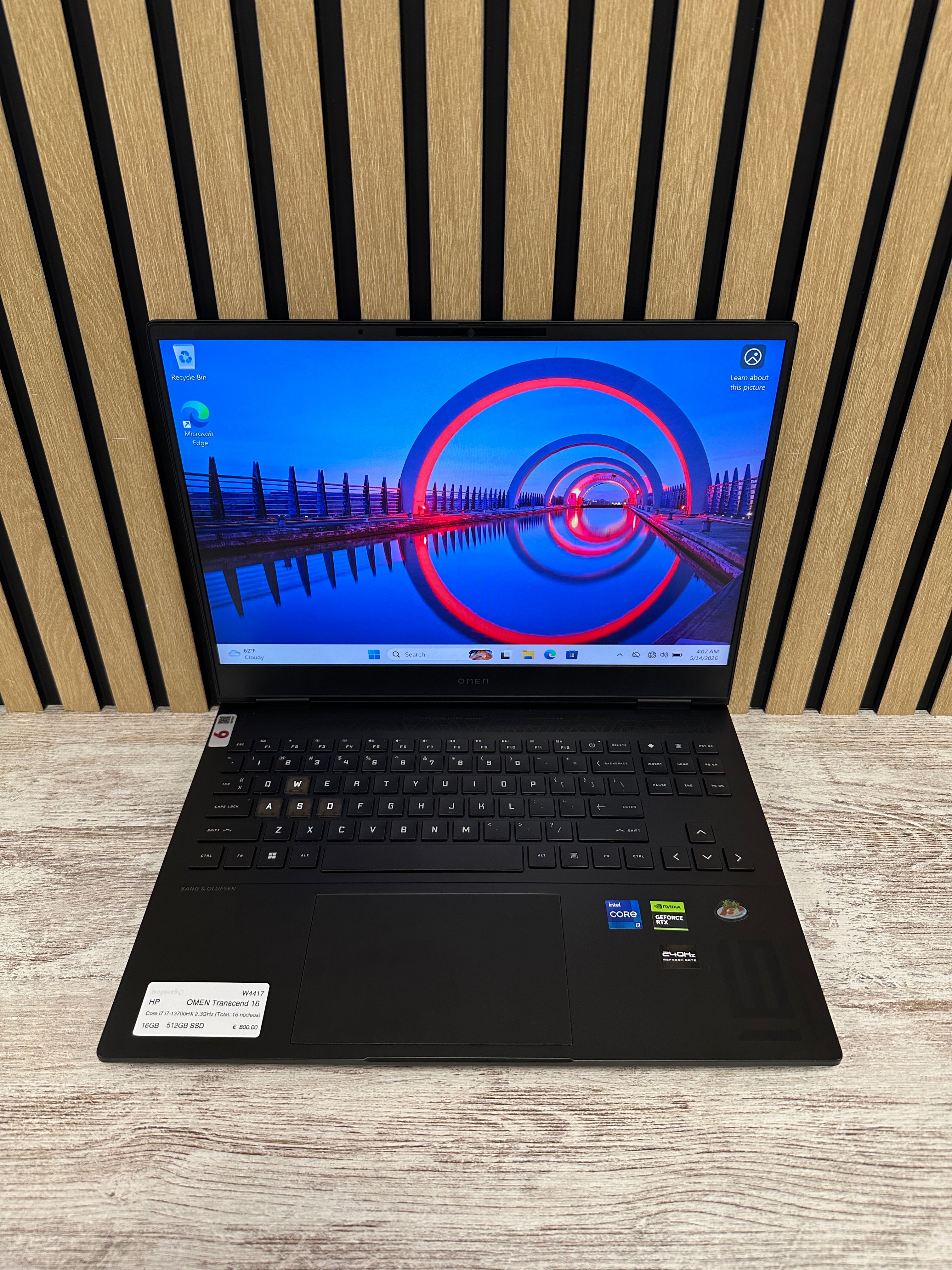 HP OMEN Transcend 16 i7 16gb 512gb SSD - Moyacell