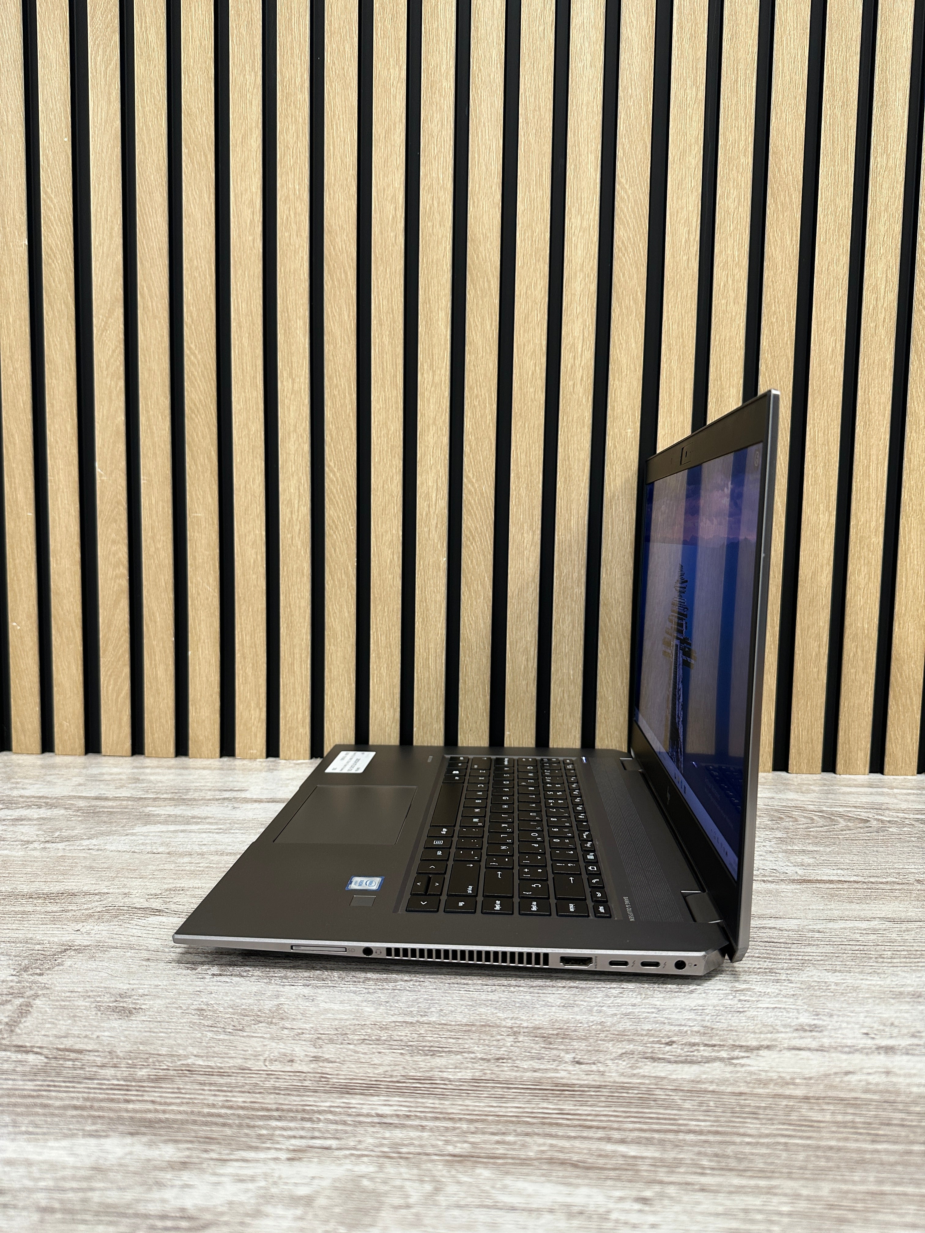 HP ZBOOK STUDIO G5 XEON E 32gb 1tb SSD