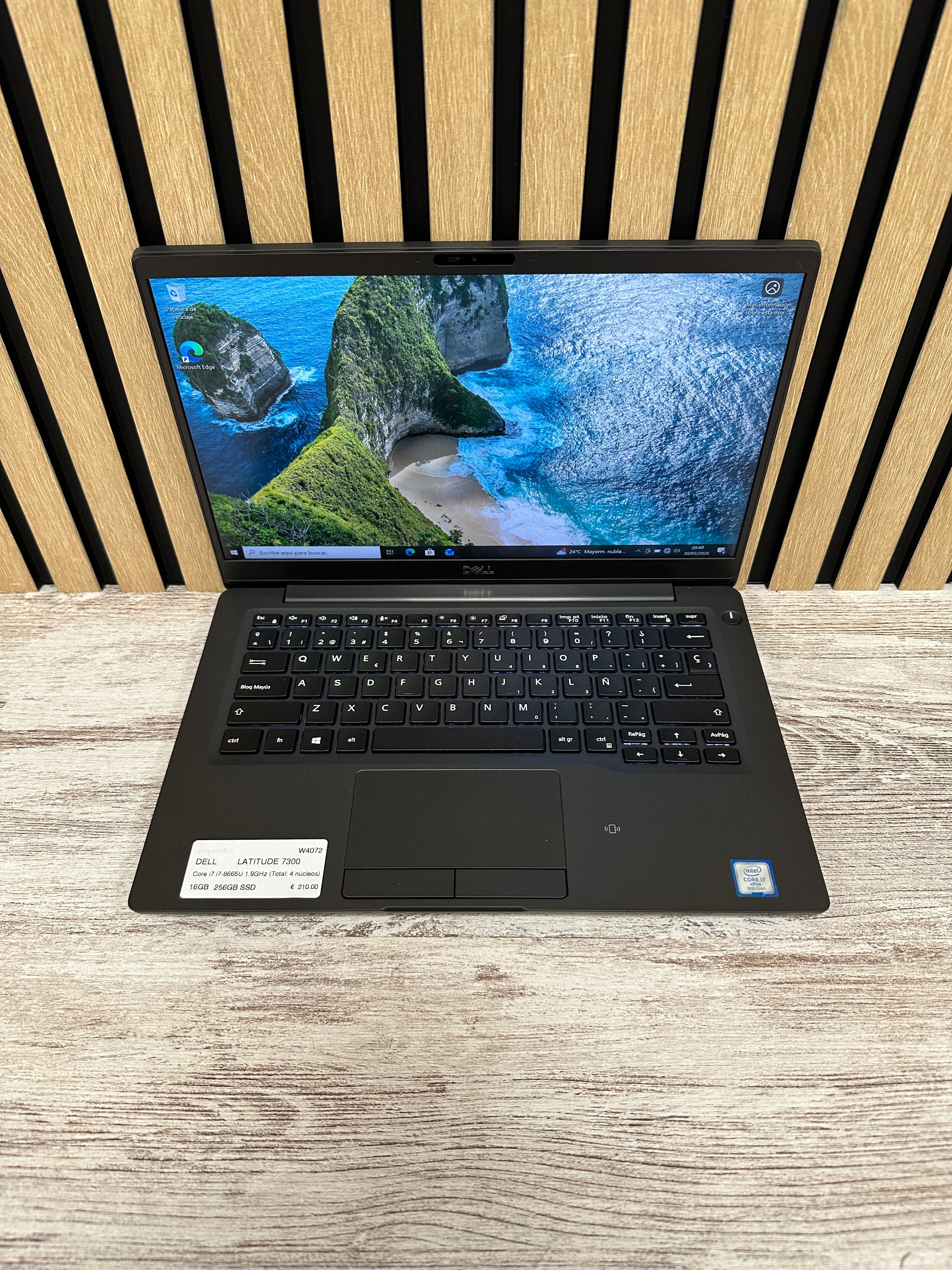 Dell Latitude 7300 i7 16gb 256gb SSD