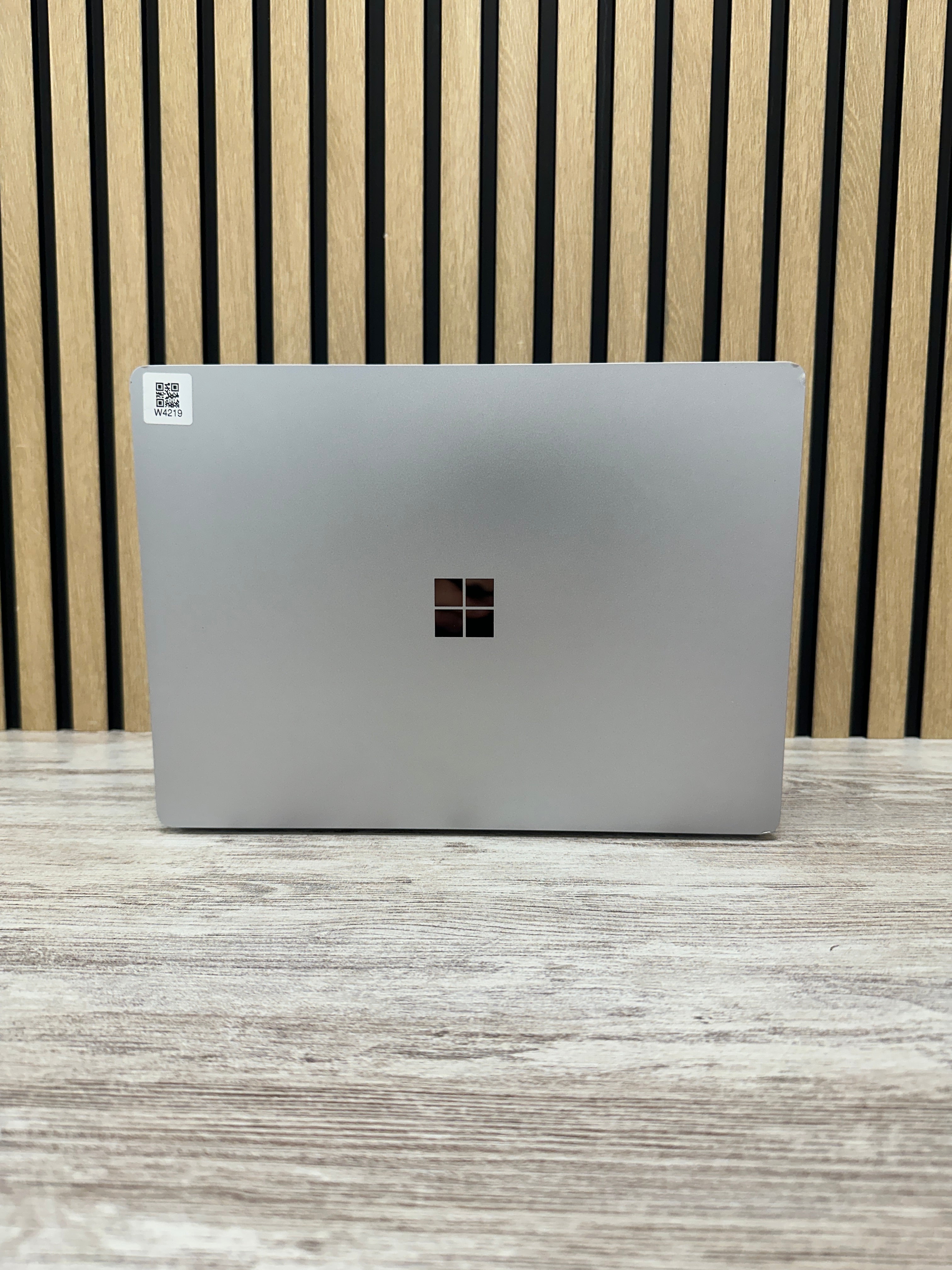 Microsoft Surface Laptop 5 i7 16gb 512gb SSD