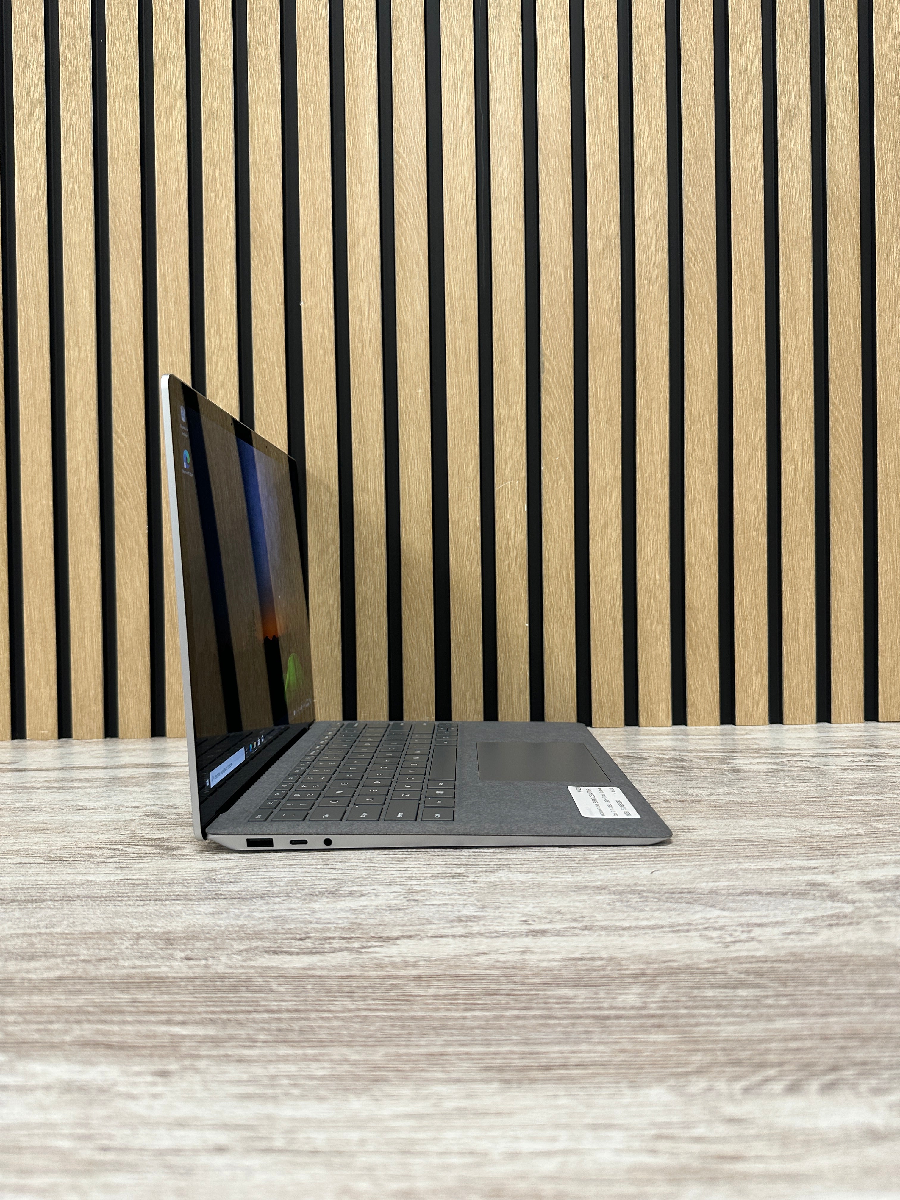 Microsoft Corp Surface Laptop 5 i7 16gb 512gb SSD