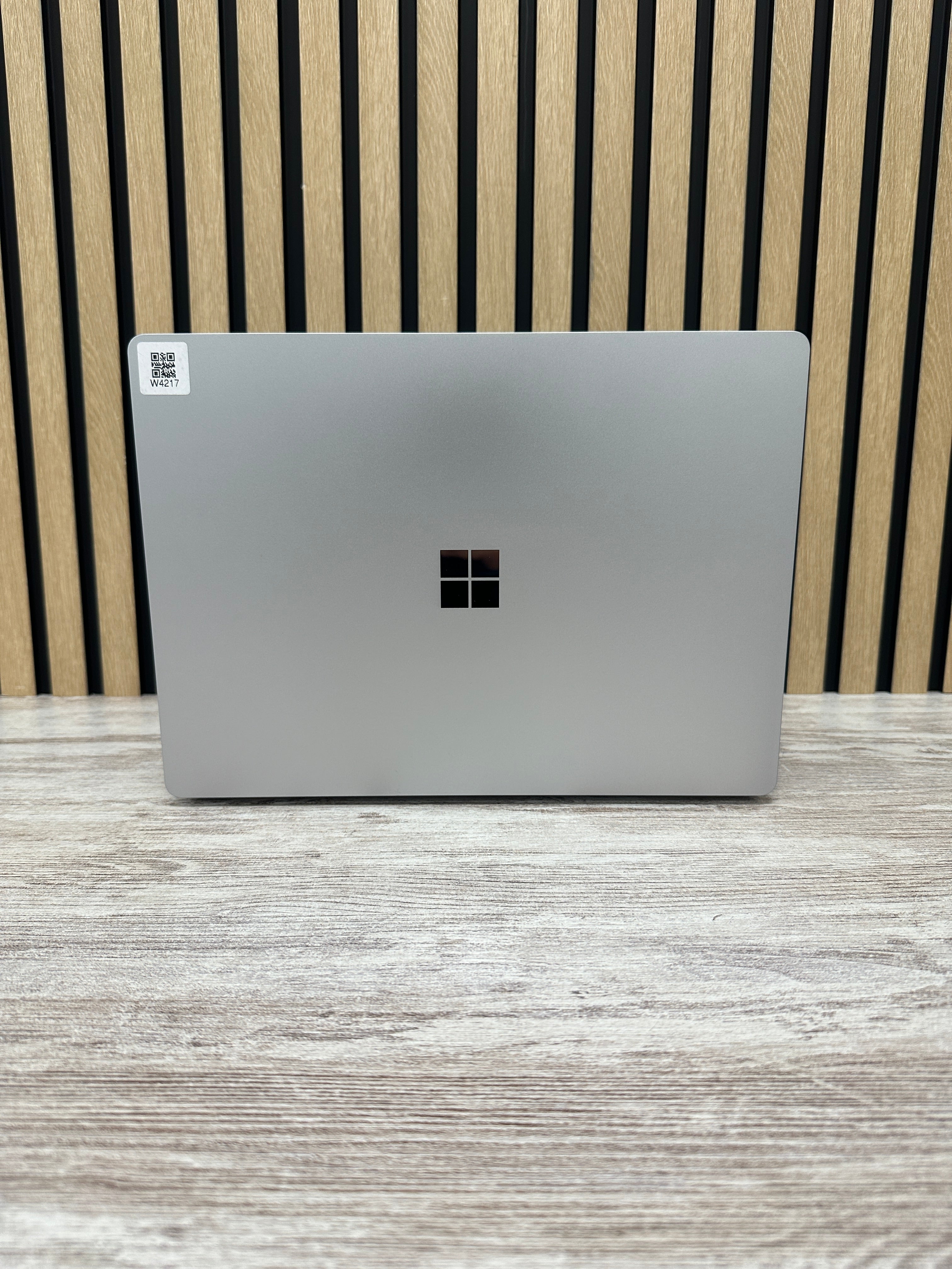 Microsoft Corp Surface Laptop 5 i7 16gb 512gb SSD
