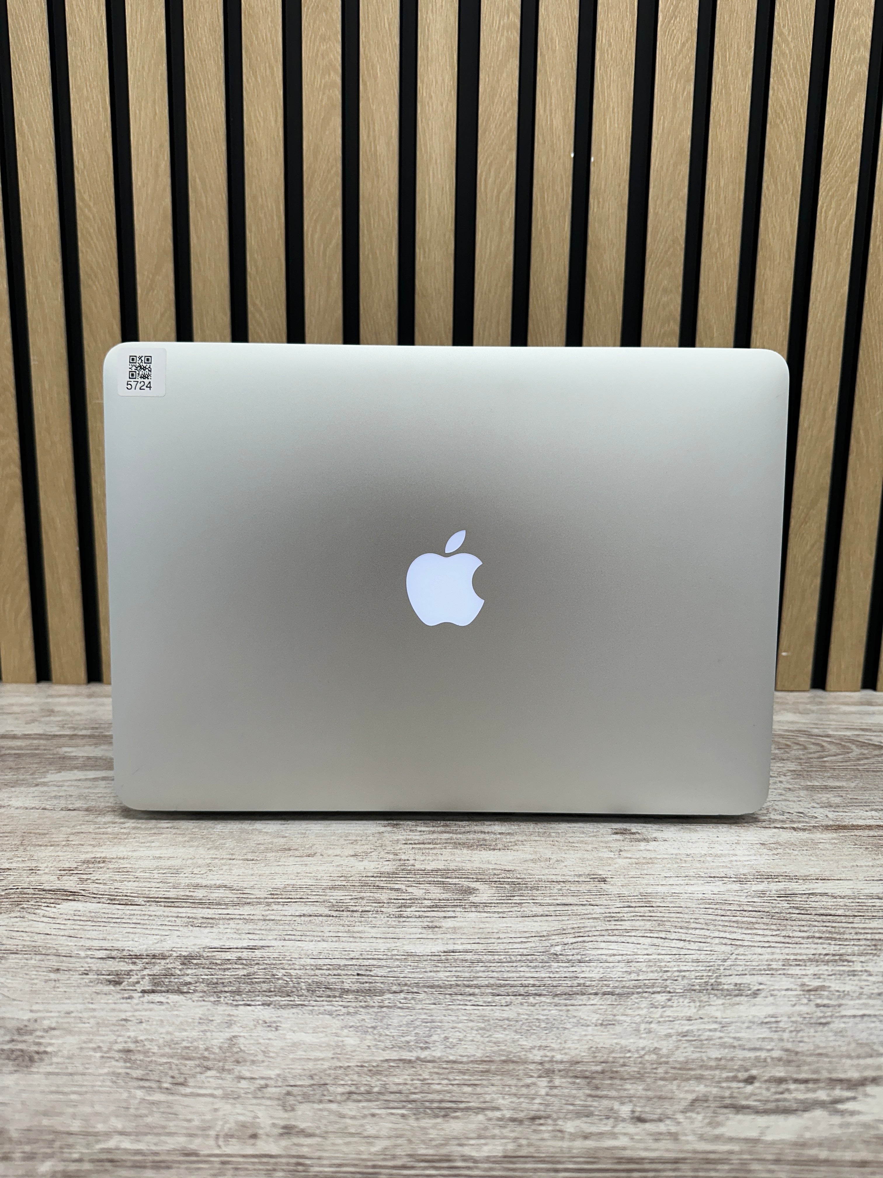 MacBook Air 13" 2017 i7 8gb 500gb SSD