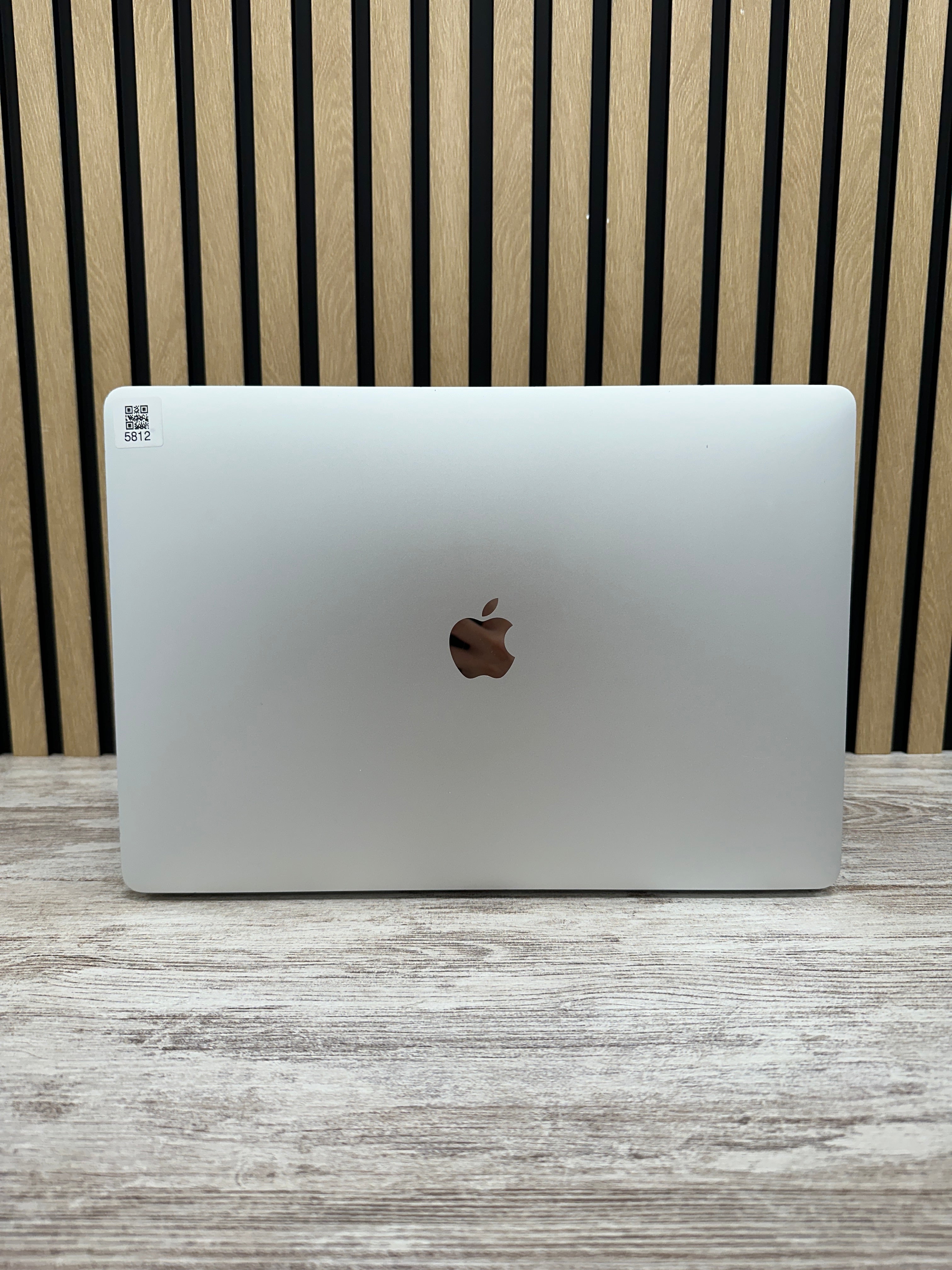 MacBook Pro 15" 2017 i7 16gb 500gb SSD - Moyacell