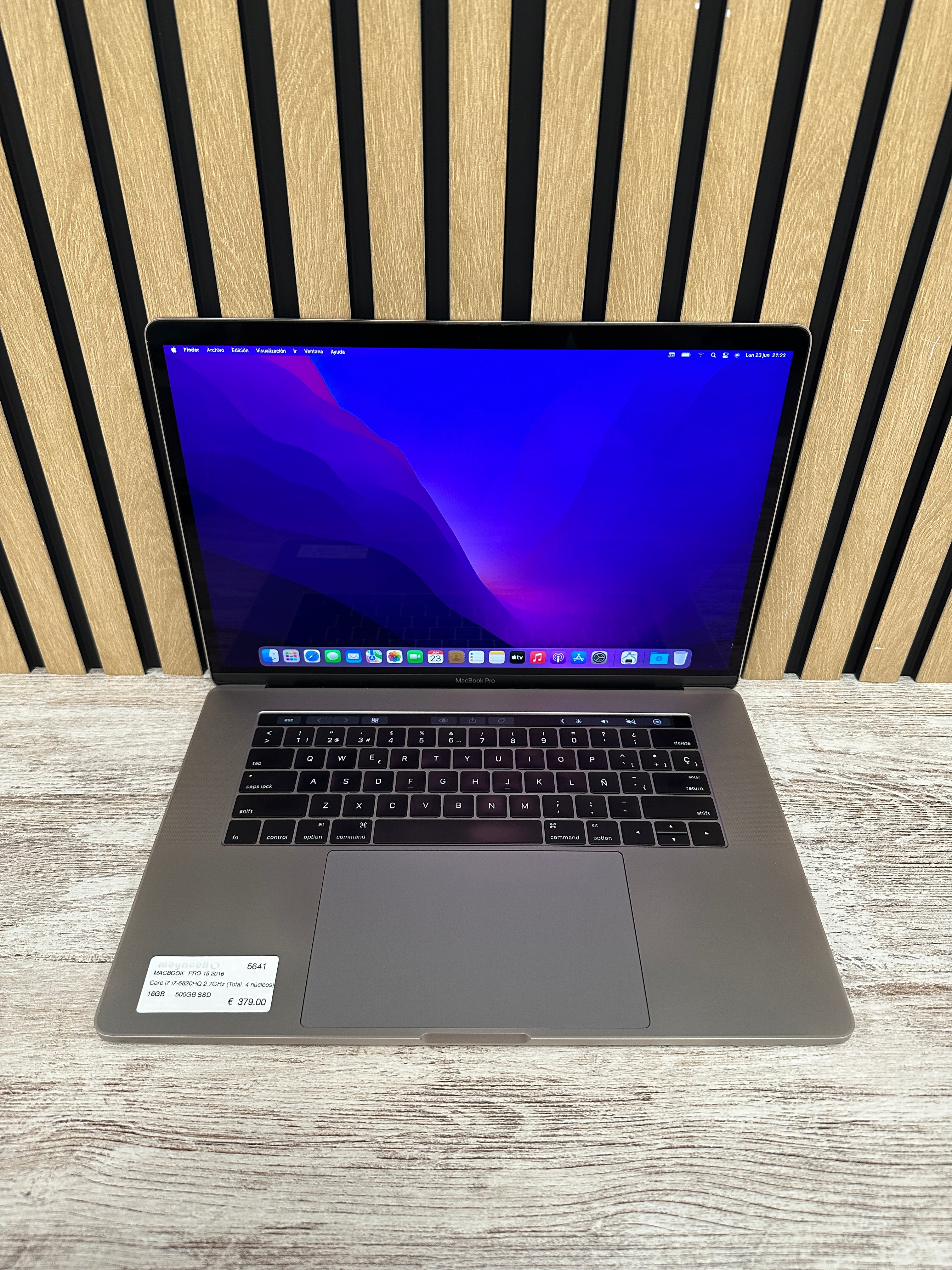 MacBook Pro 15" 2016 i7 16gb 500gb SSD - Moyacell