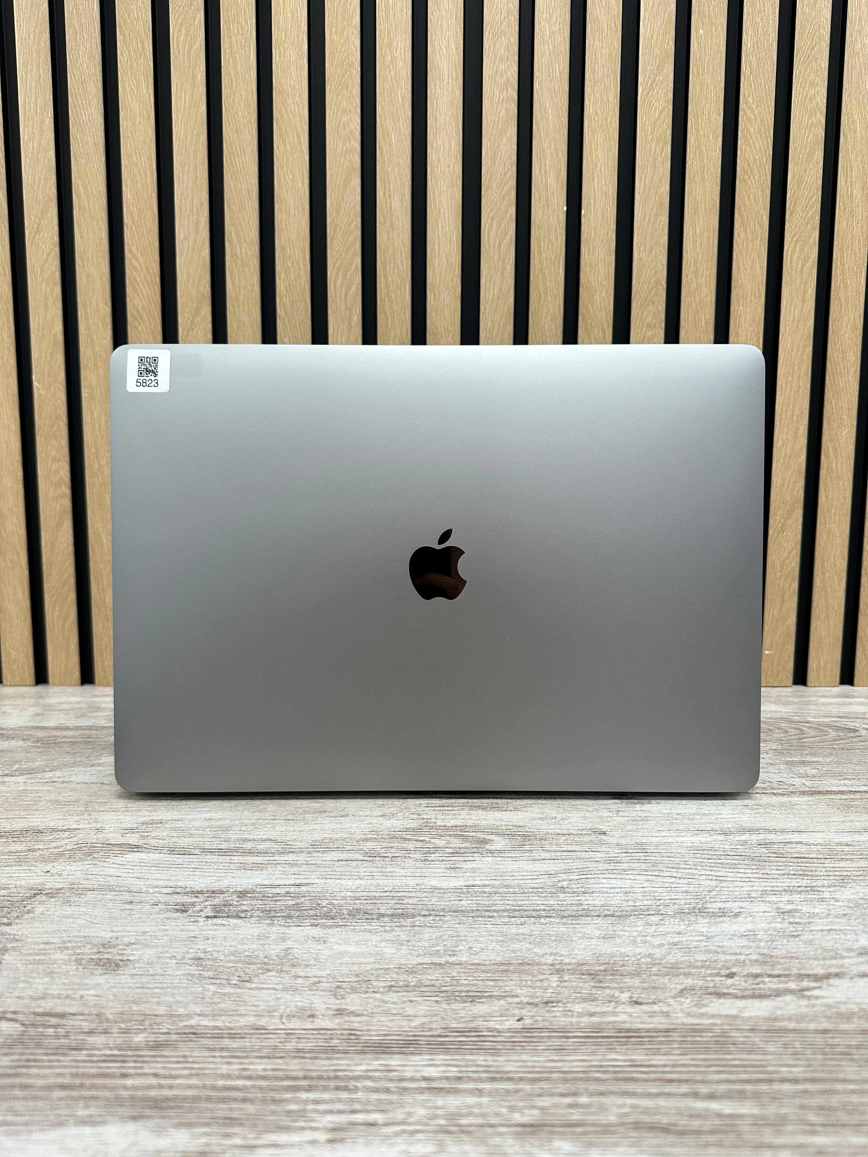 MacBook Pro 15" 2019 i9 32gb 1tb SSD - Moyacell