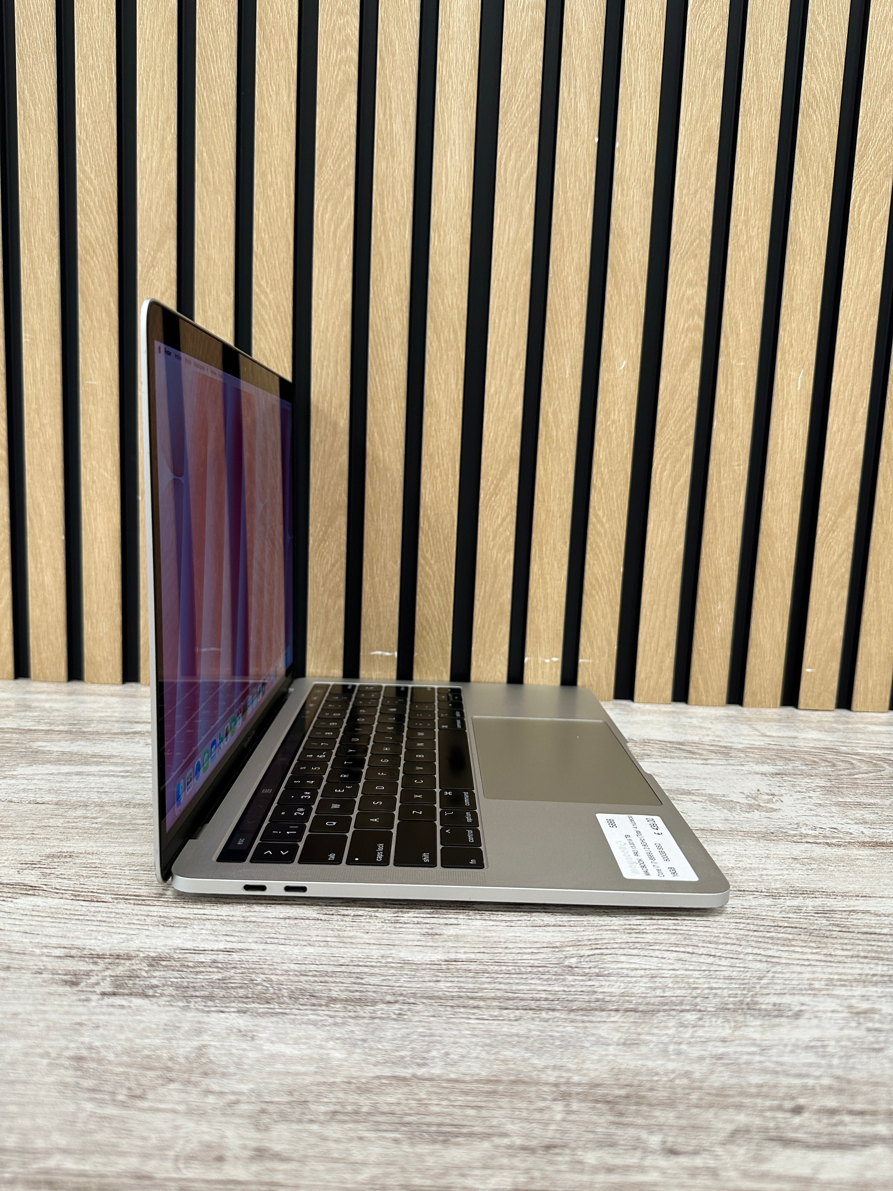 MacBook Pro 13" 2019 TB i7 16gb 500gb SSD - Moyacell