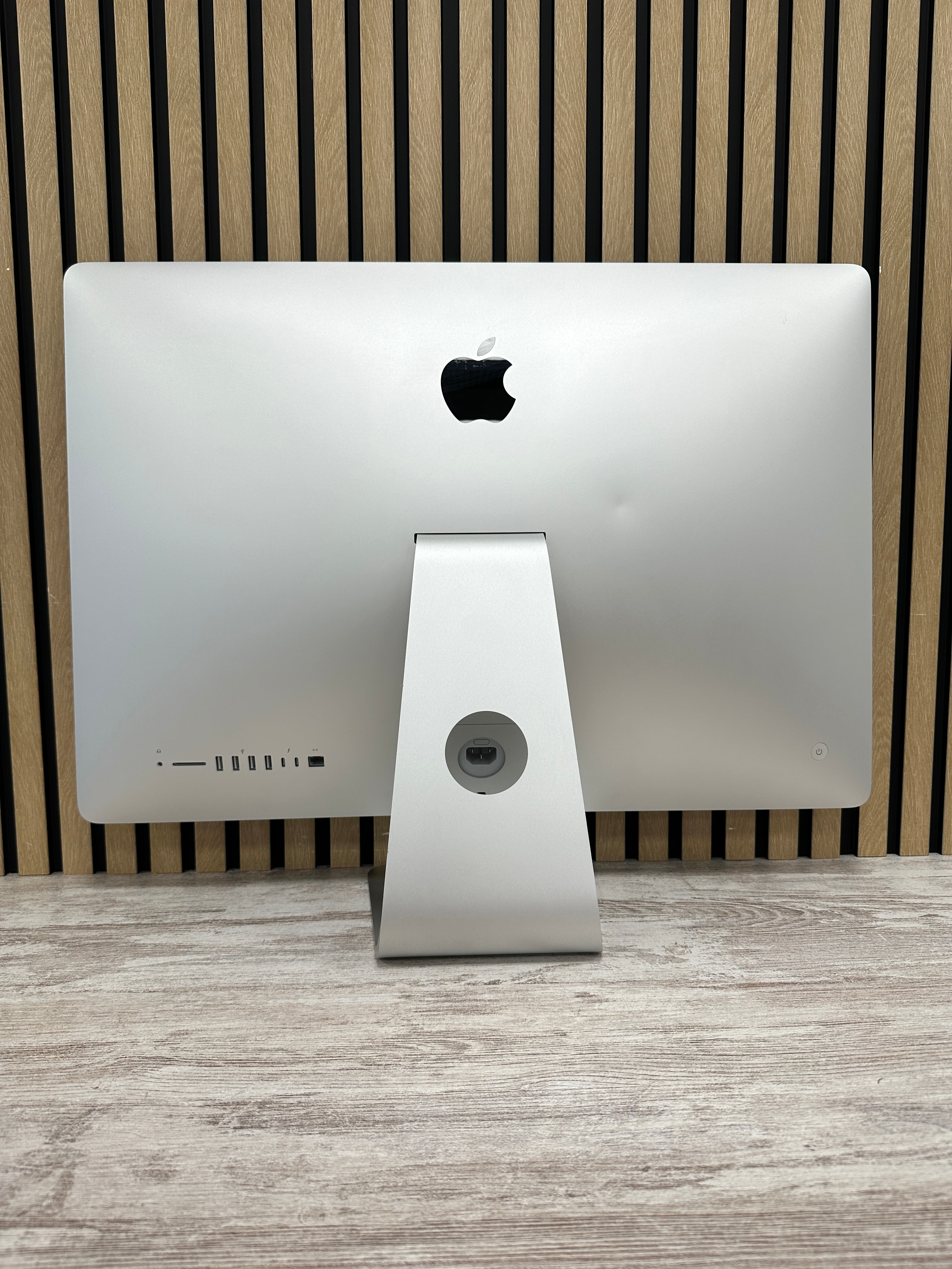 iMac 27" 2019 i9 16gb 3.12tb Fusion