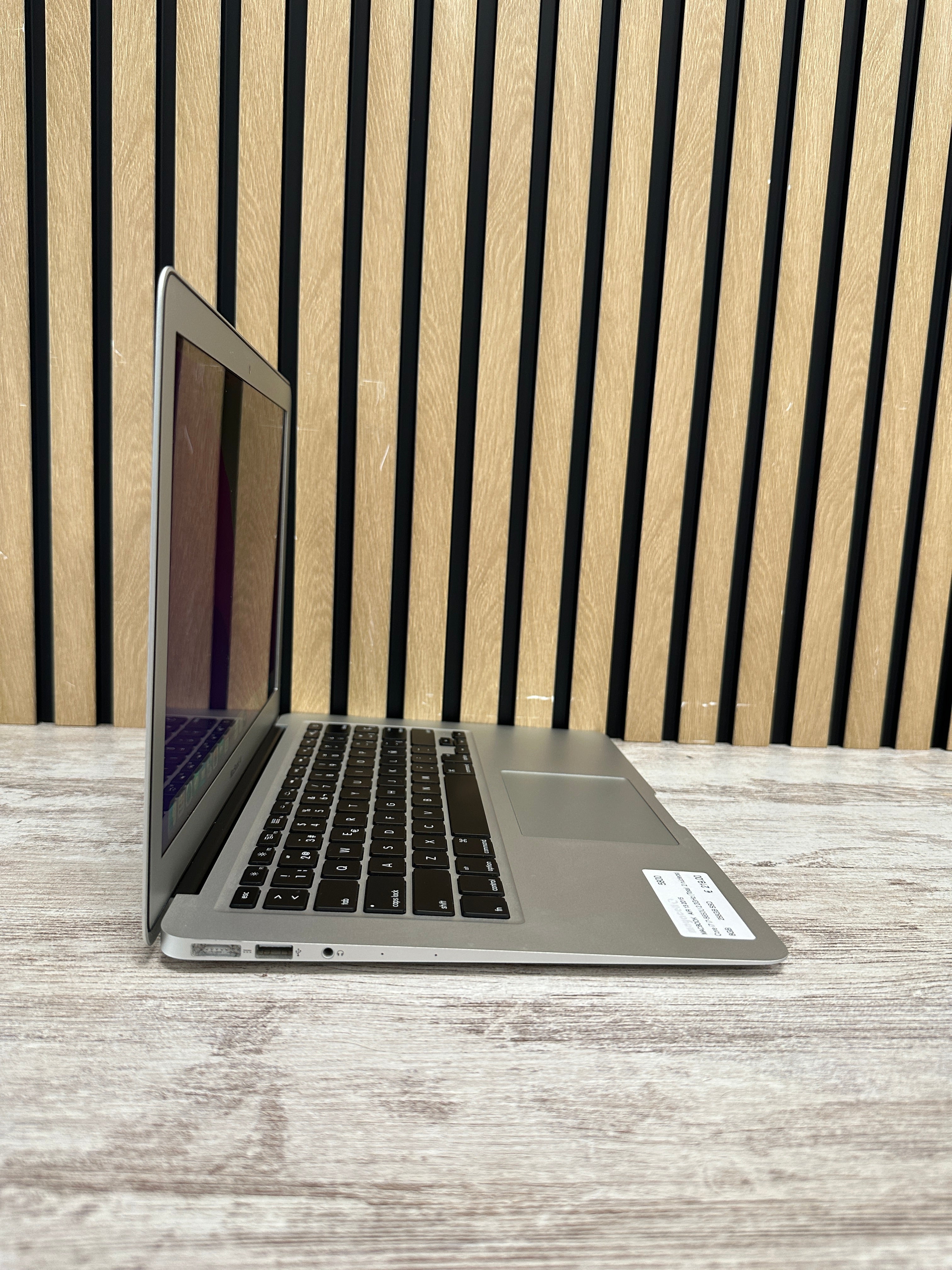 MacBook Air 13" 2015 i7 8gb 256gb SSD - Moyacell