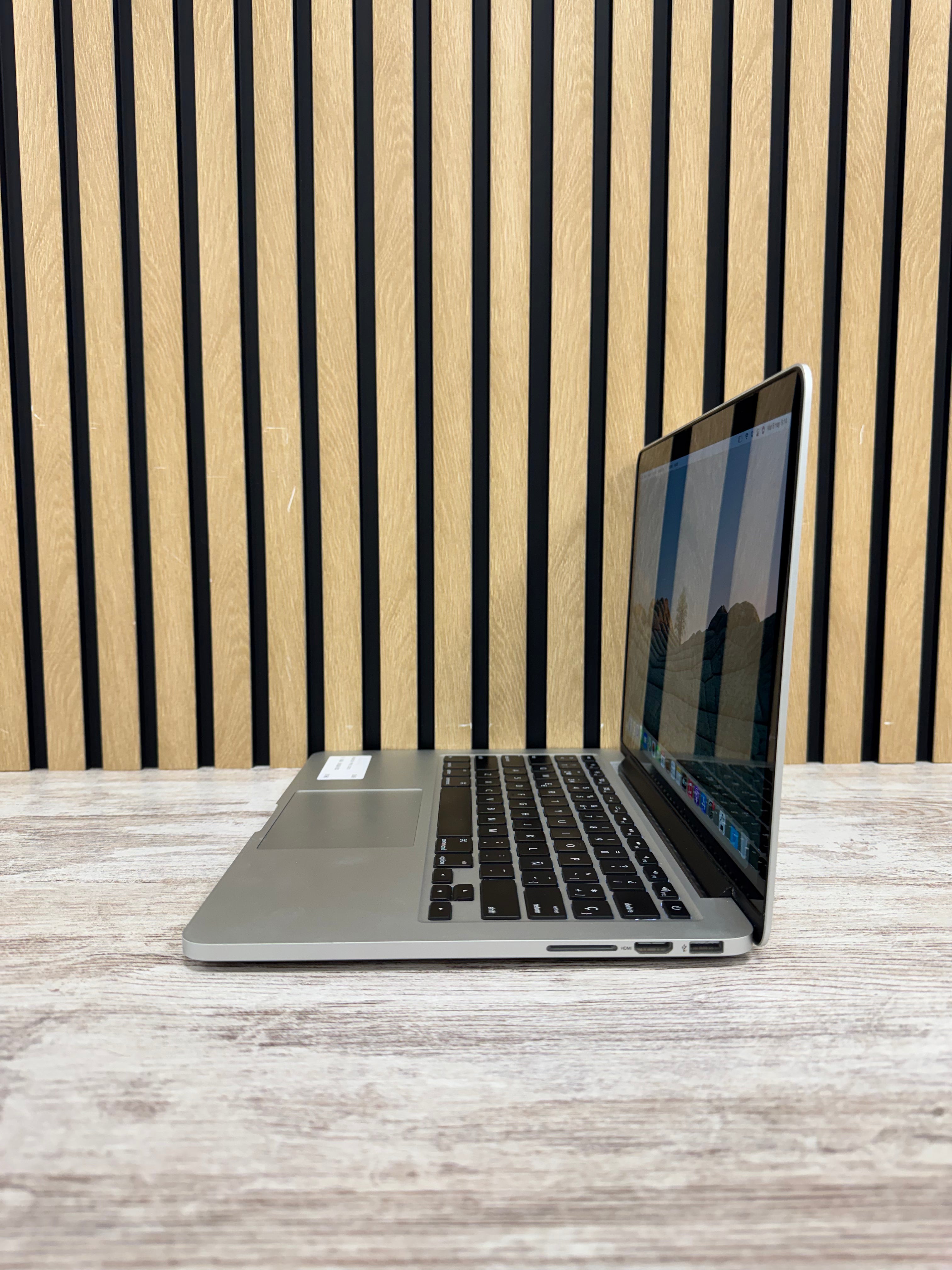 MacBook Pro 13" 2013 i5 8gb 256gb SSD - Moyacell