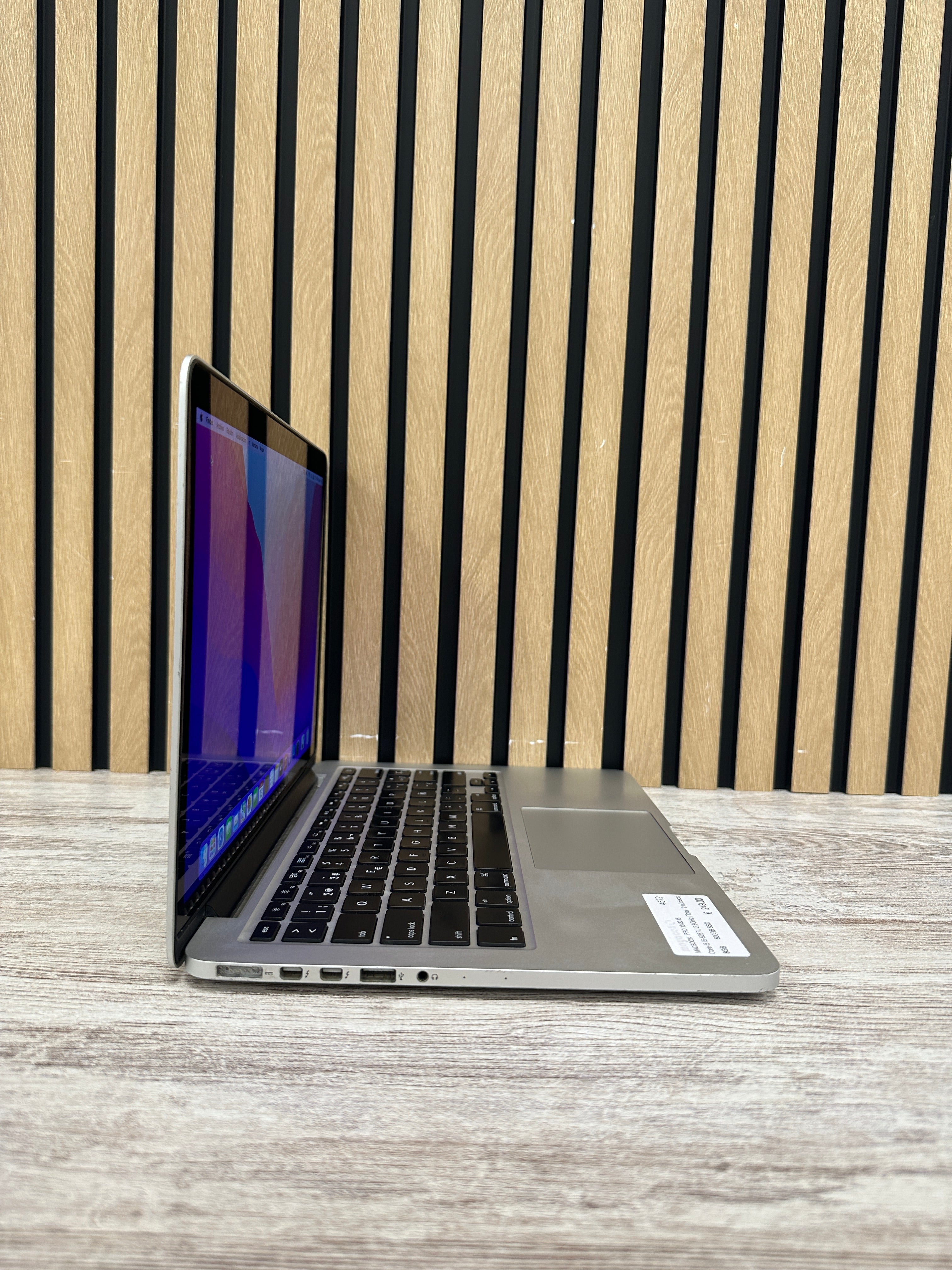 MacBook Pro 13" 2015 i5 8gb 500gb SSD - Moyacell