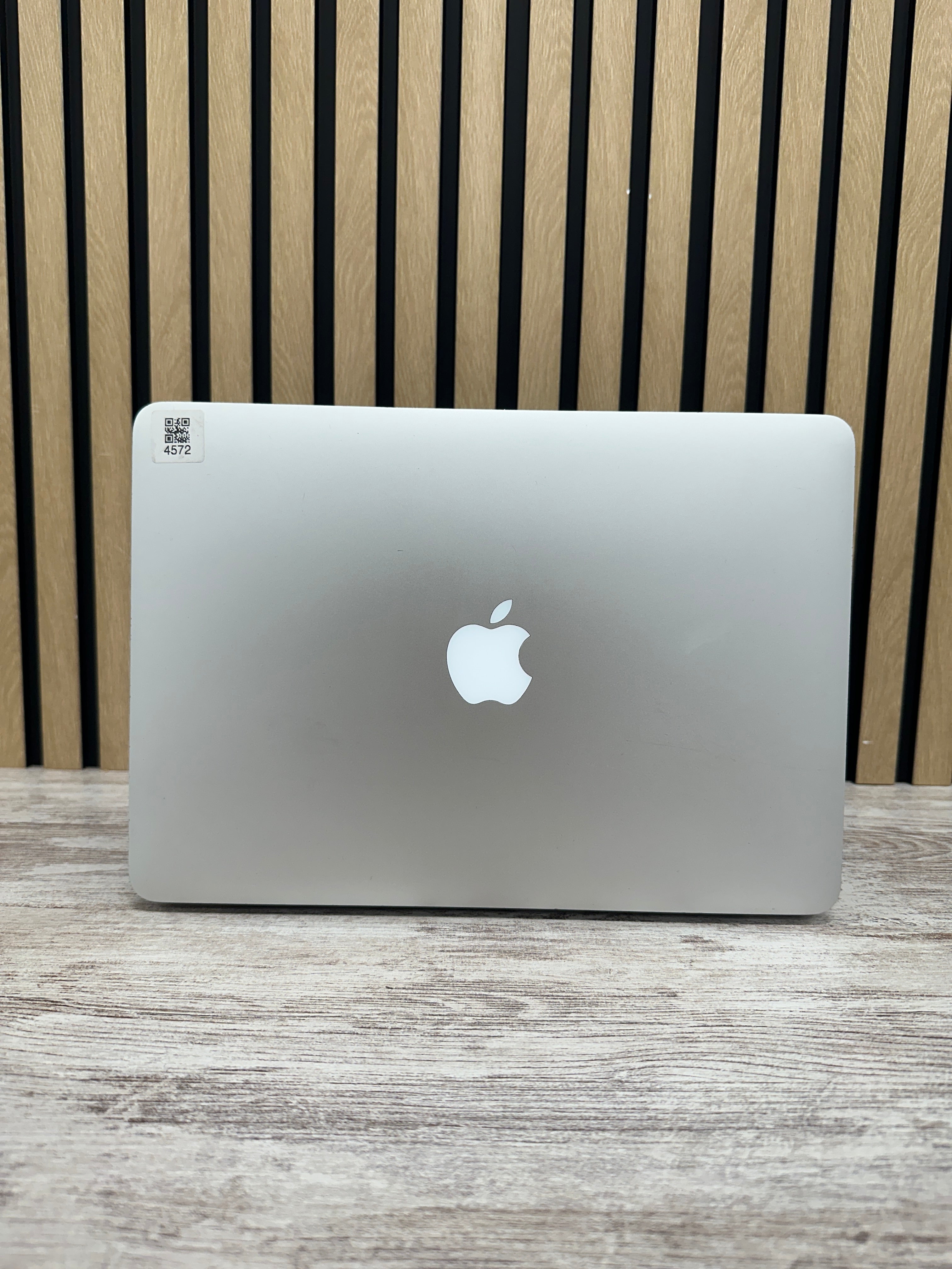 MacBook Pro 13" 2015 i5 8gb 500gb SSD - Moyacell