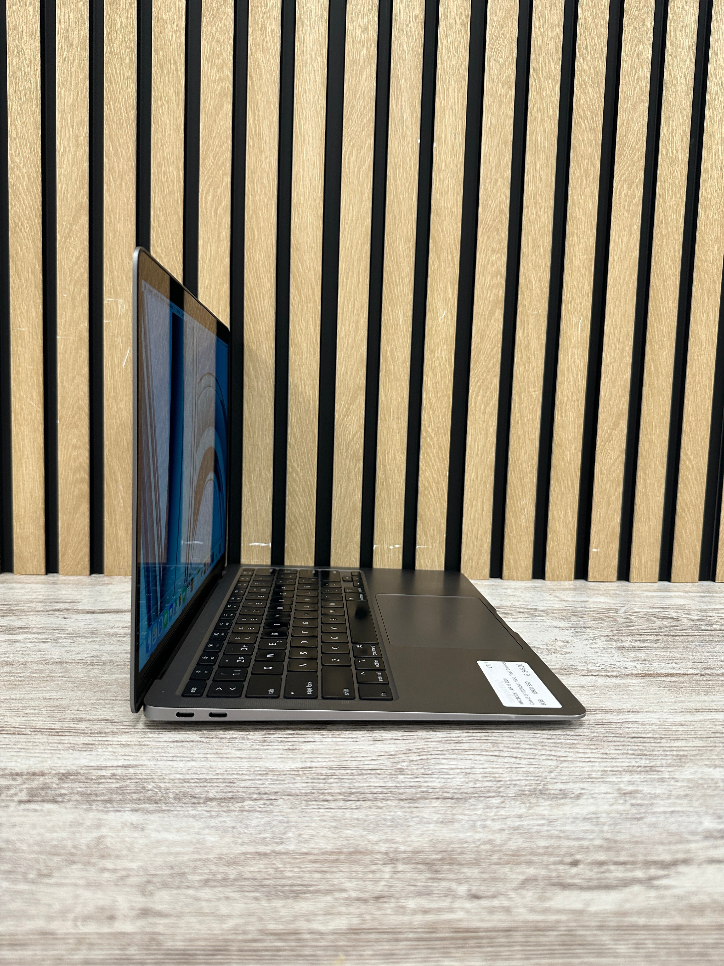 MacBook Air 13" 2020 i3 8gb 128gb SSD - Moyacell