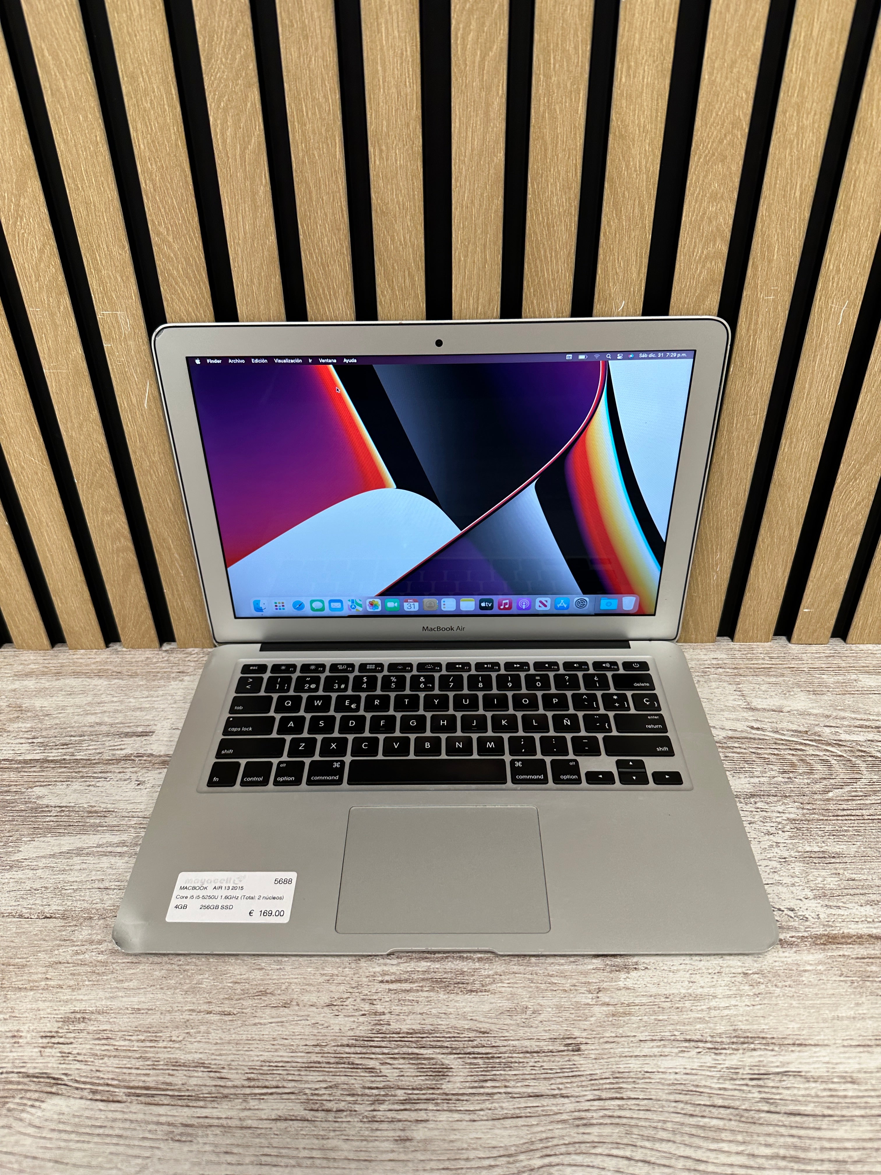 MacBook Air 13" 2015 i5 4gb 256gb SSD - Moyacell