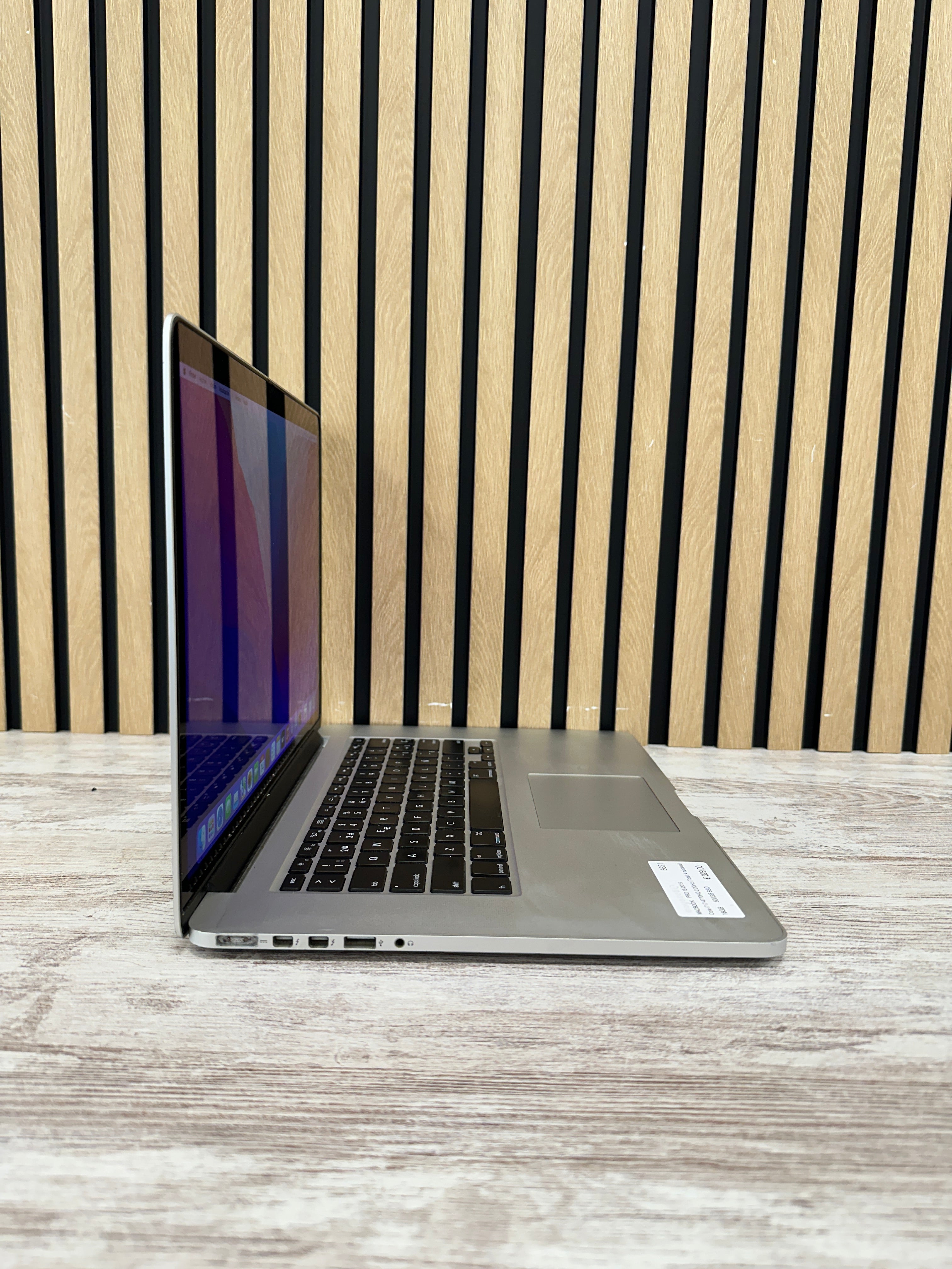 MacBook Pro 15" 2015 i7 16gb 500gb SSD - Moyacell