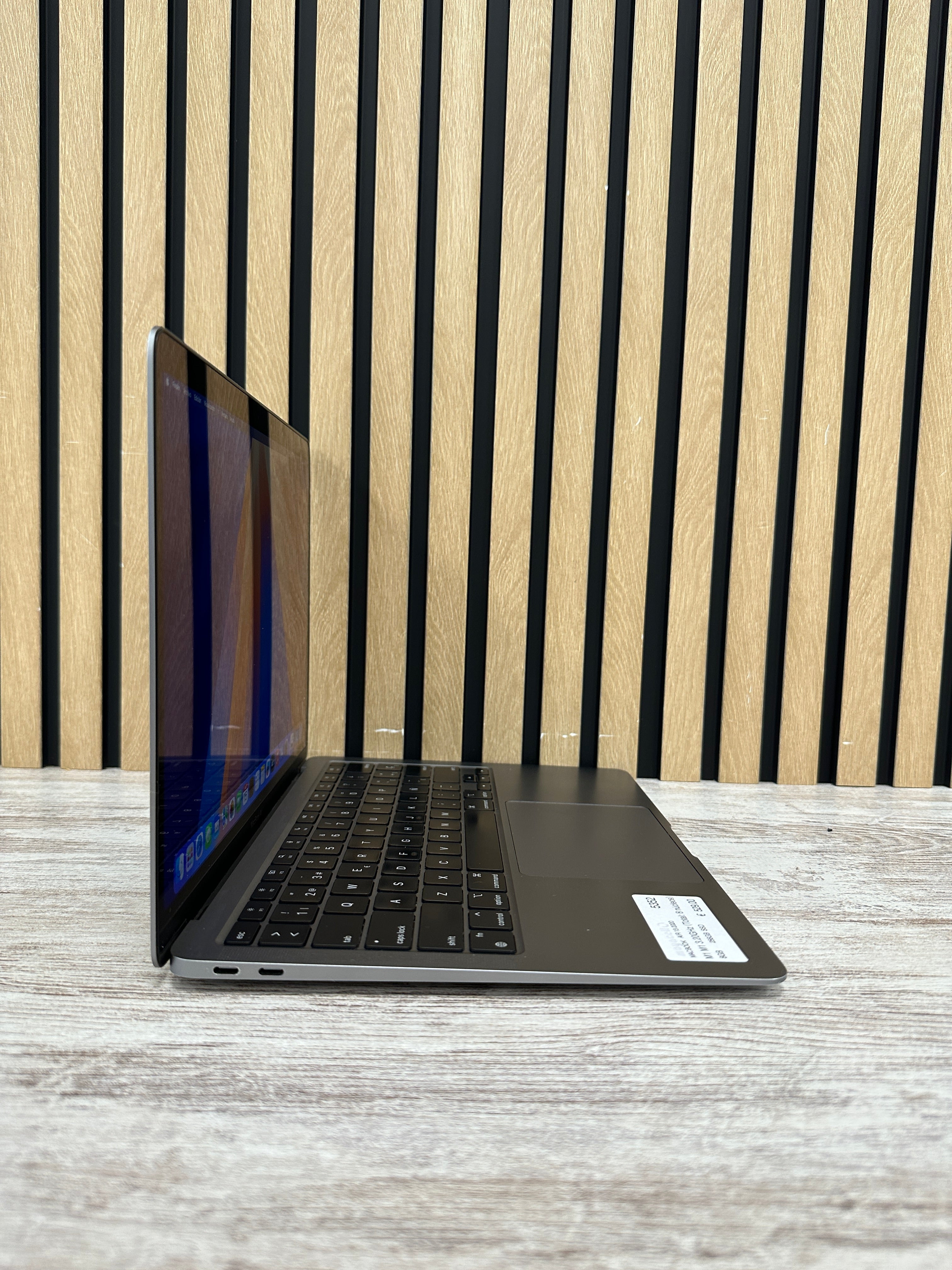 MacBook Air 13" 2020 M1 8gb 256gb SSD - Moyacell