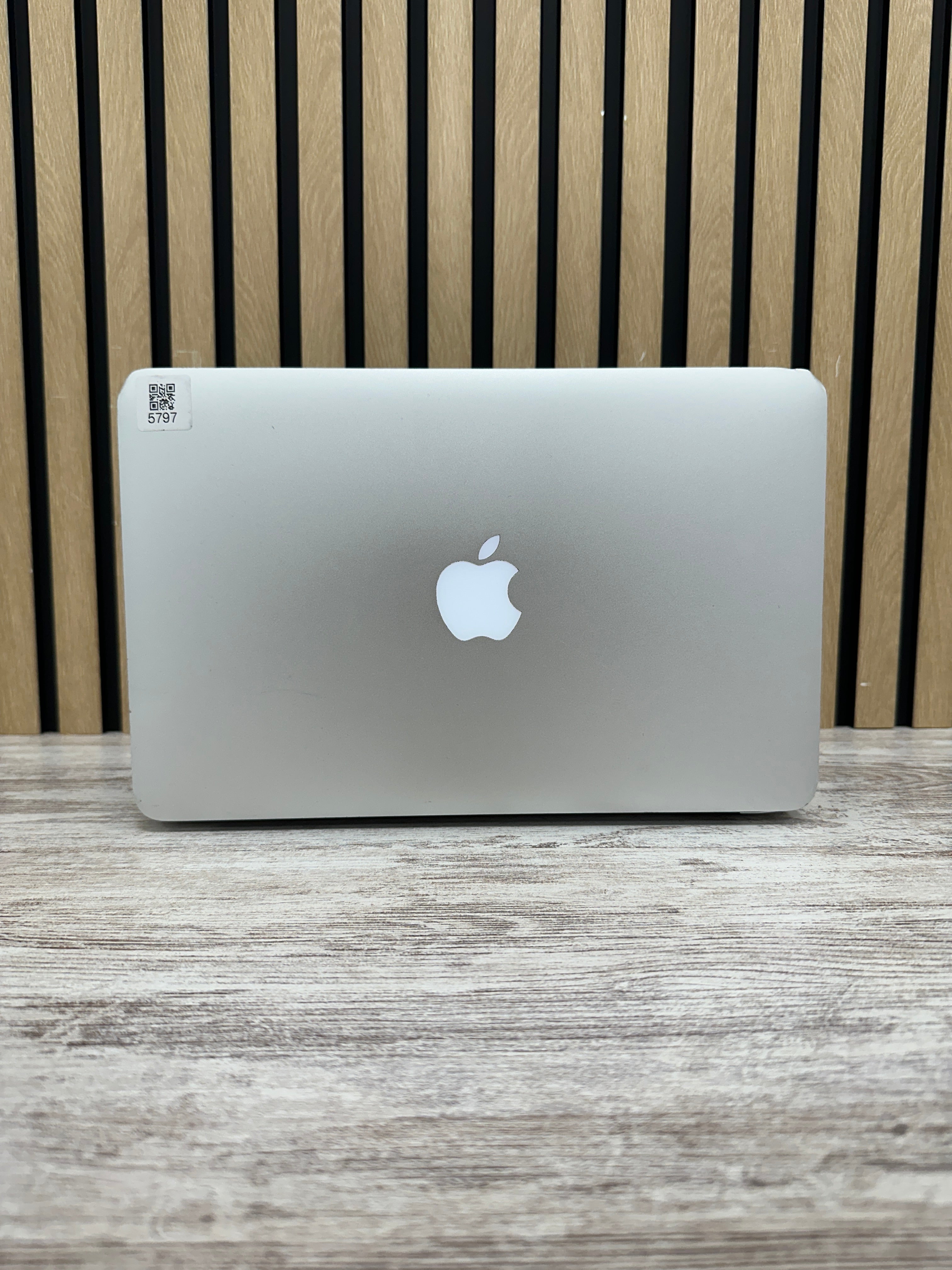 MacBook Air 11" 2013 i5 4gb 128gb SSD - Moyacell