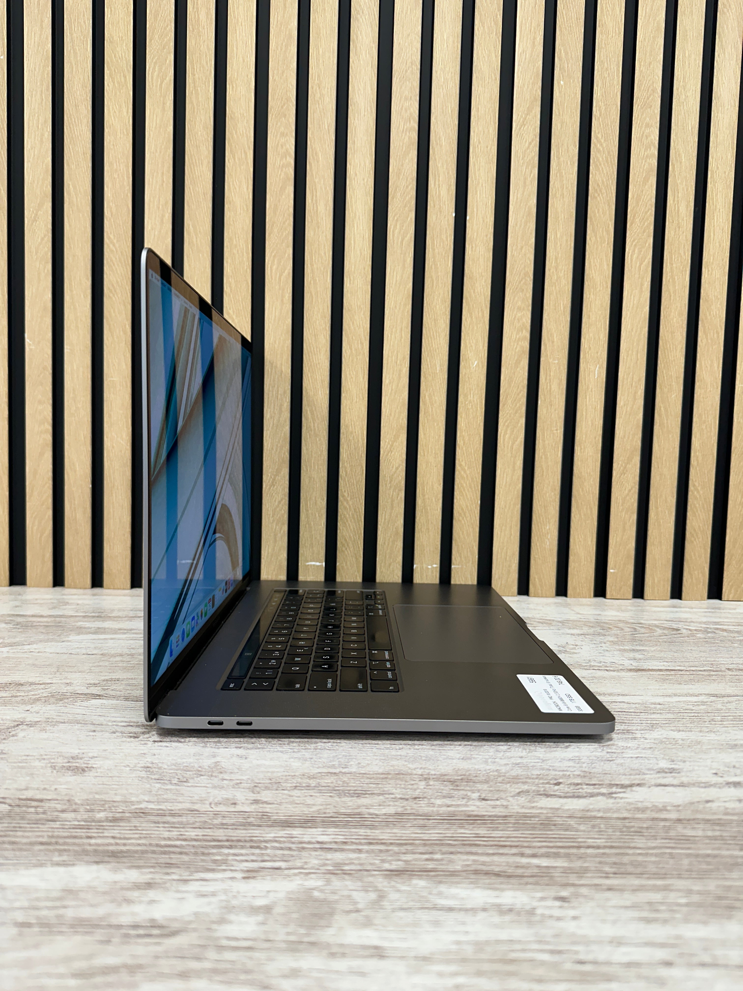 MacBook Pro 16" 2019 i9 32gb 1tb SSD