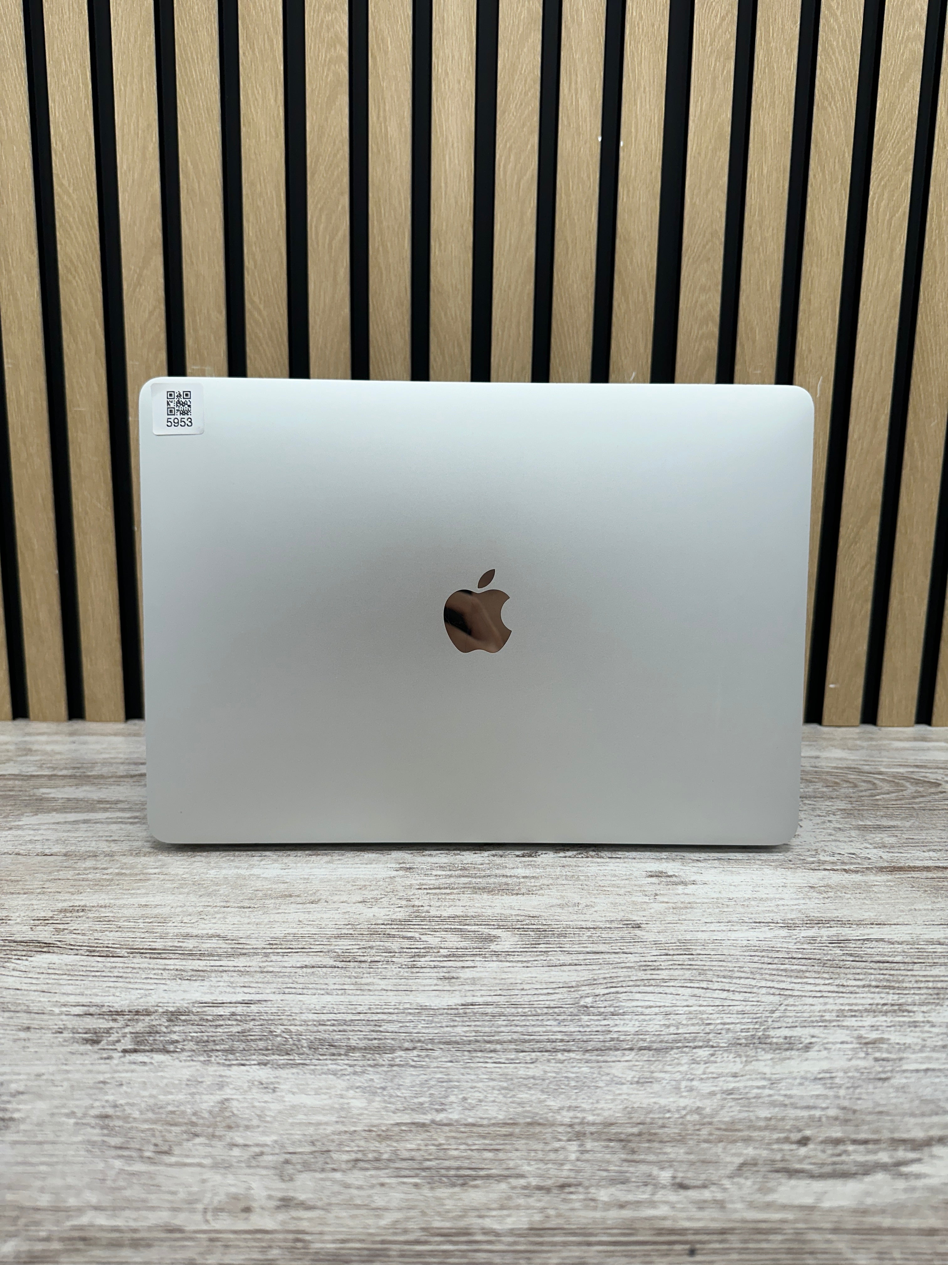 MacBook Pro 13" 2016 TB i7 16gb 500gb SSD