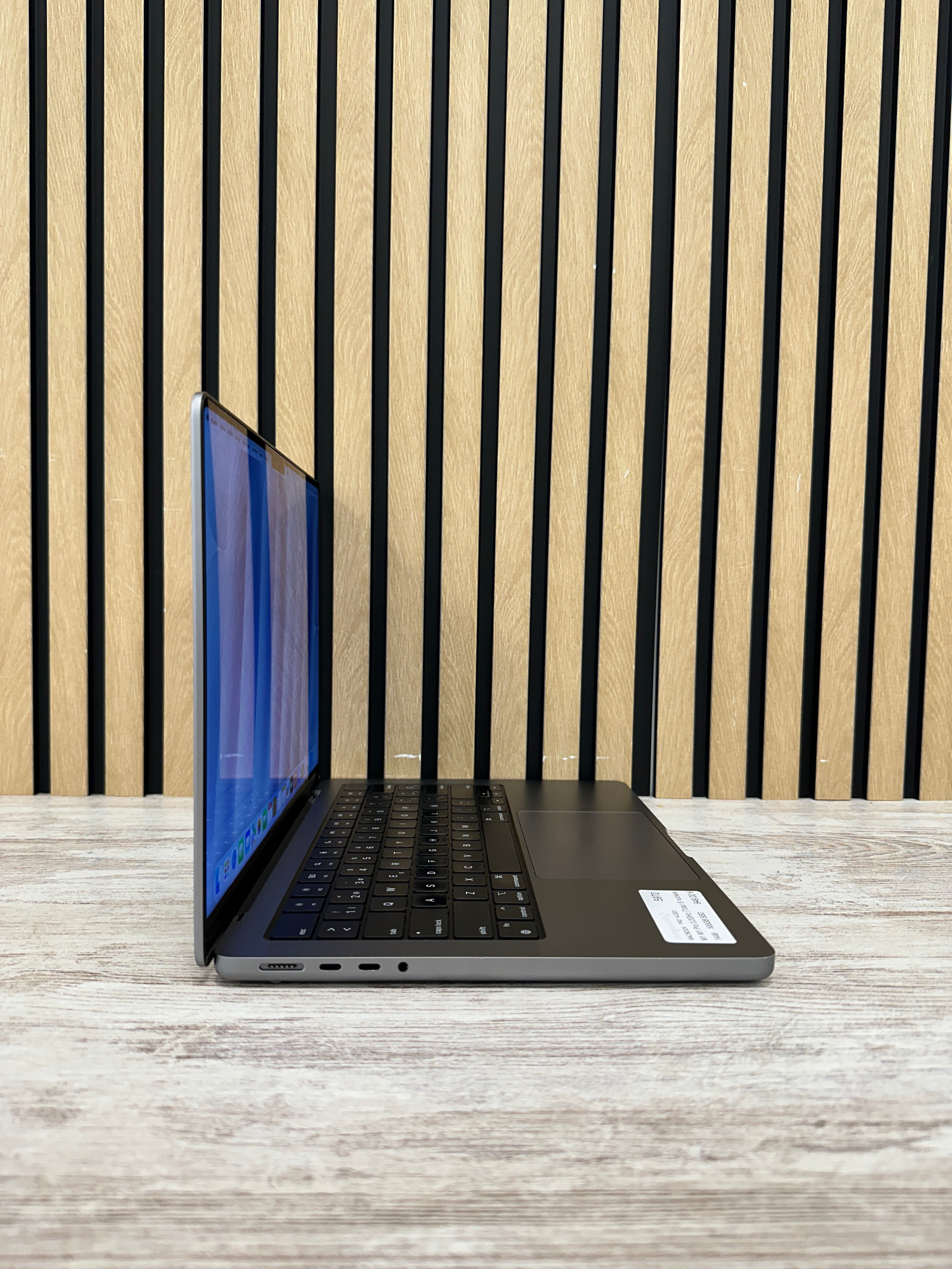 MacBook Pro 14" 2021 M1 PRO 16gb 500gb SSD - Moyacell