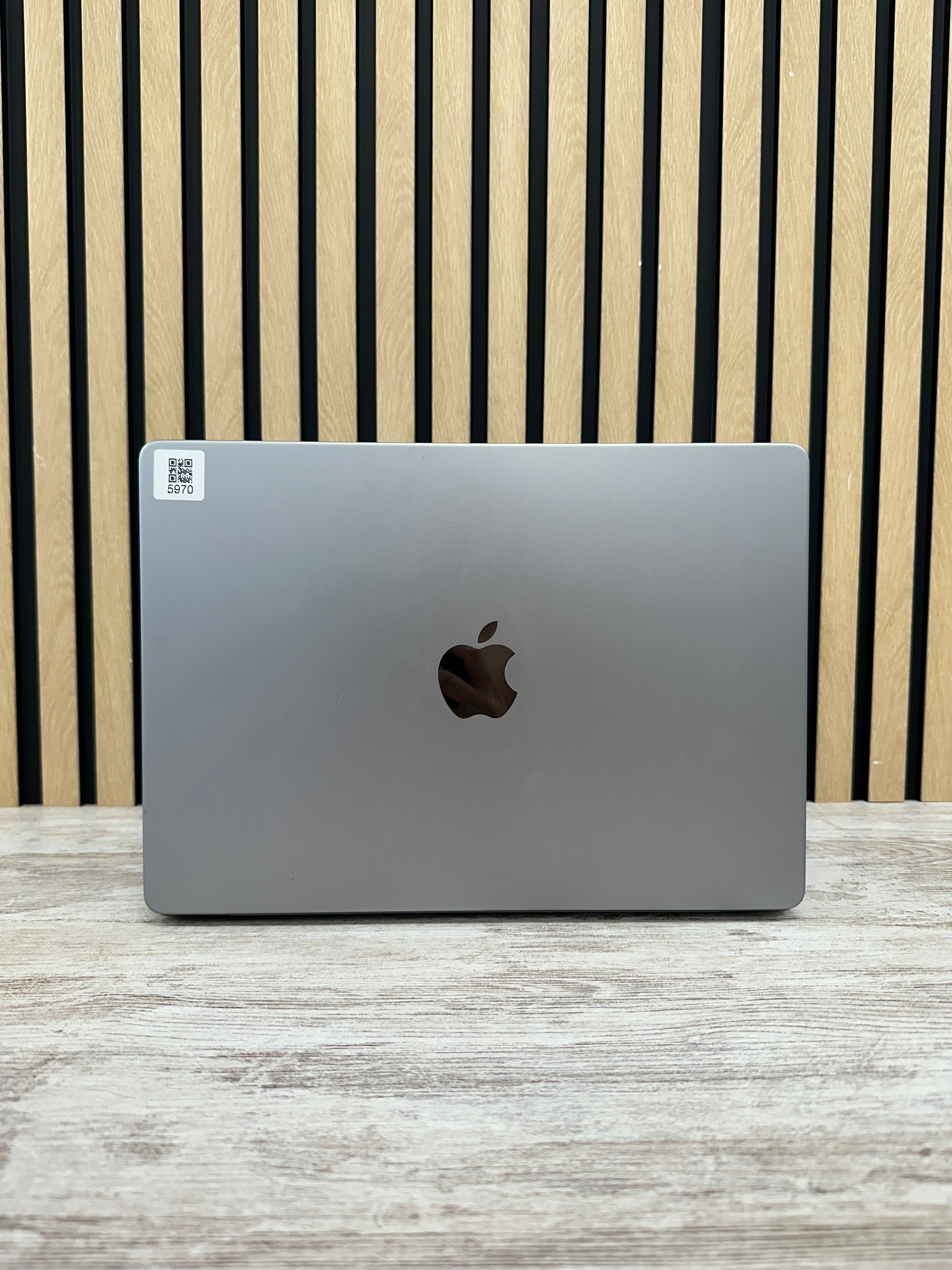 MacBook Pro 14" 2021 M1 PRO 16gb 500gb SSD - Moyacell