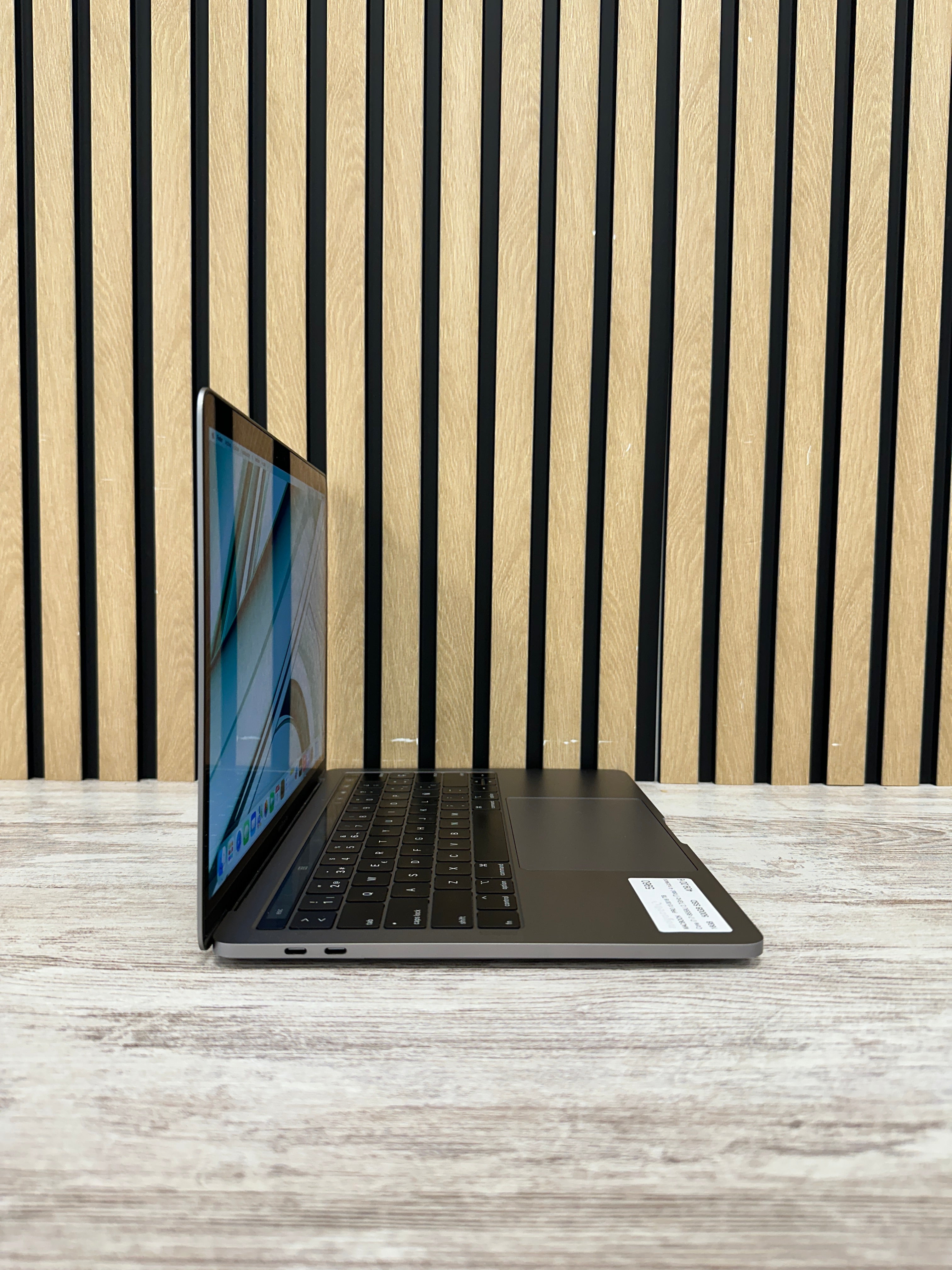 MacBook Pro 13" 2018 TB i7 16gb 500gb SSD - Moyacell