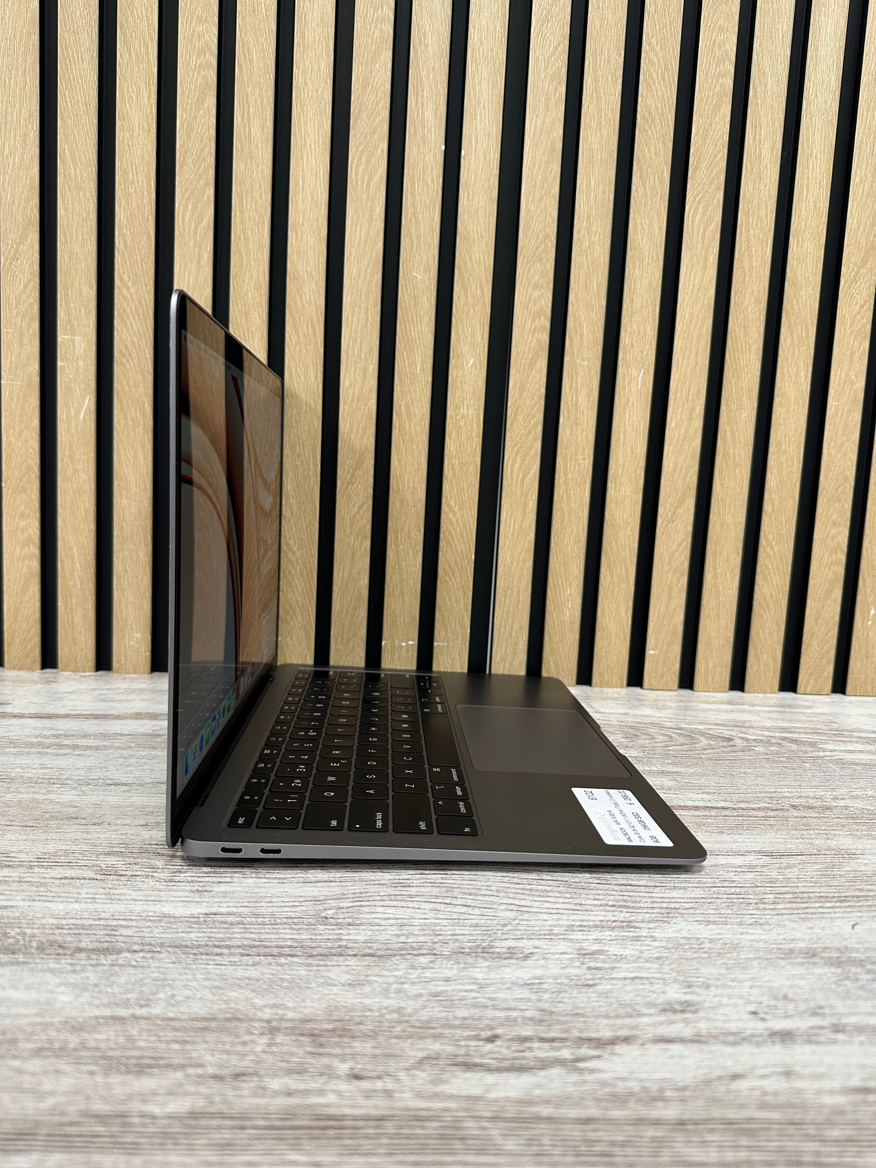 MacBook Air 13" 2019 i5 8gb 256gb SSD