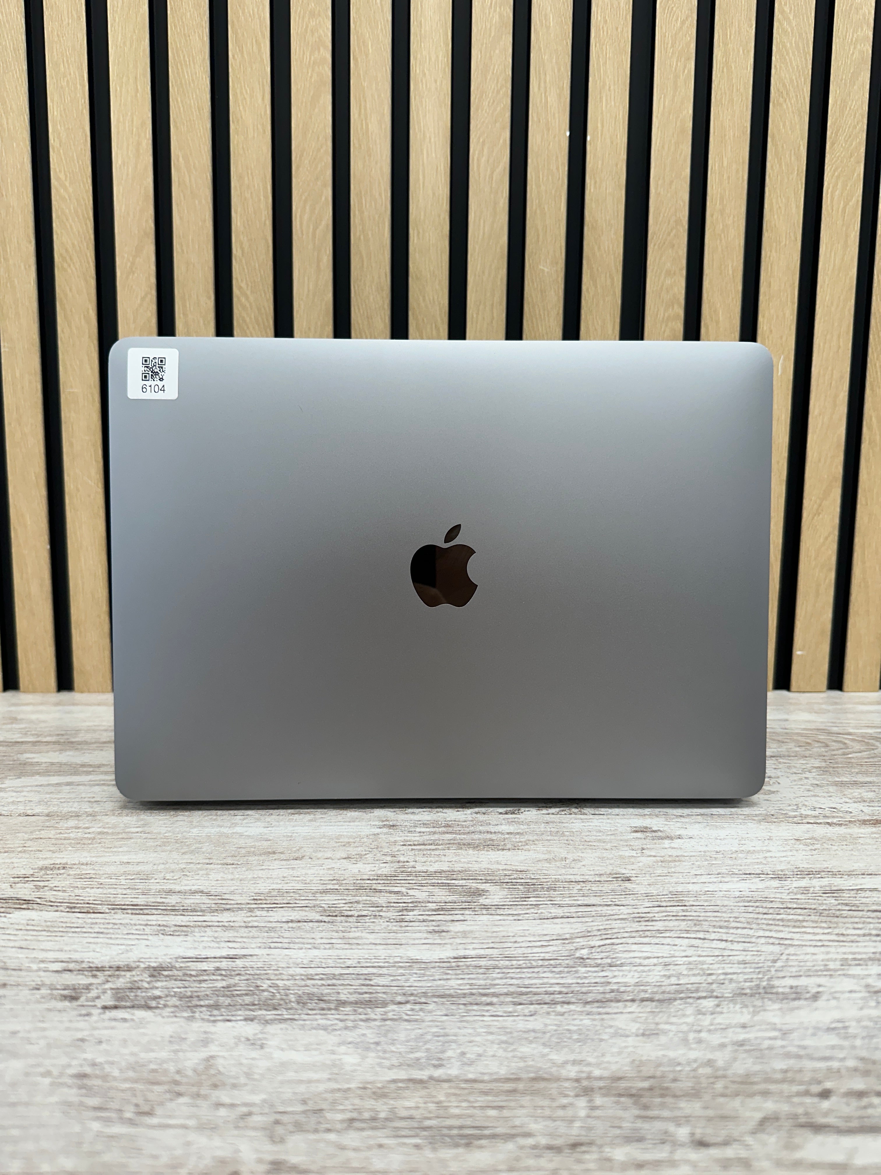 MacBook Air 13" 2019 i5 16gb 256gb SSD