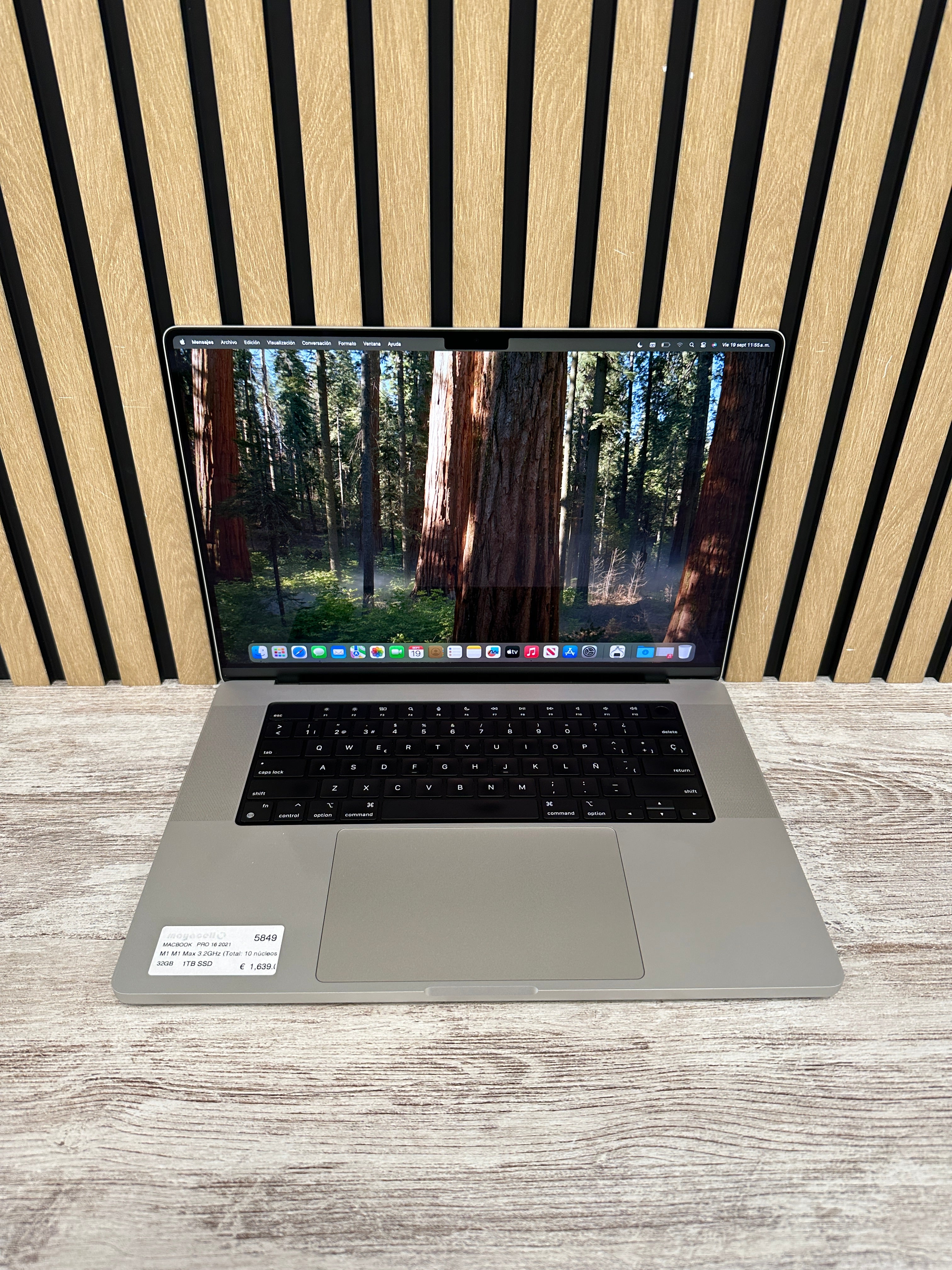 MacBook Pro 16" 2021 M1 MAX 32gb 1tb SSD