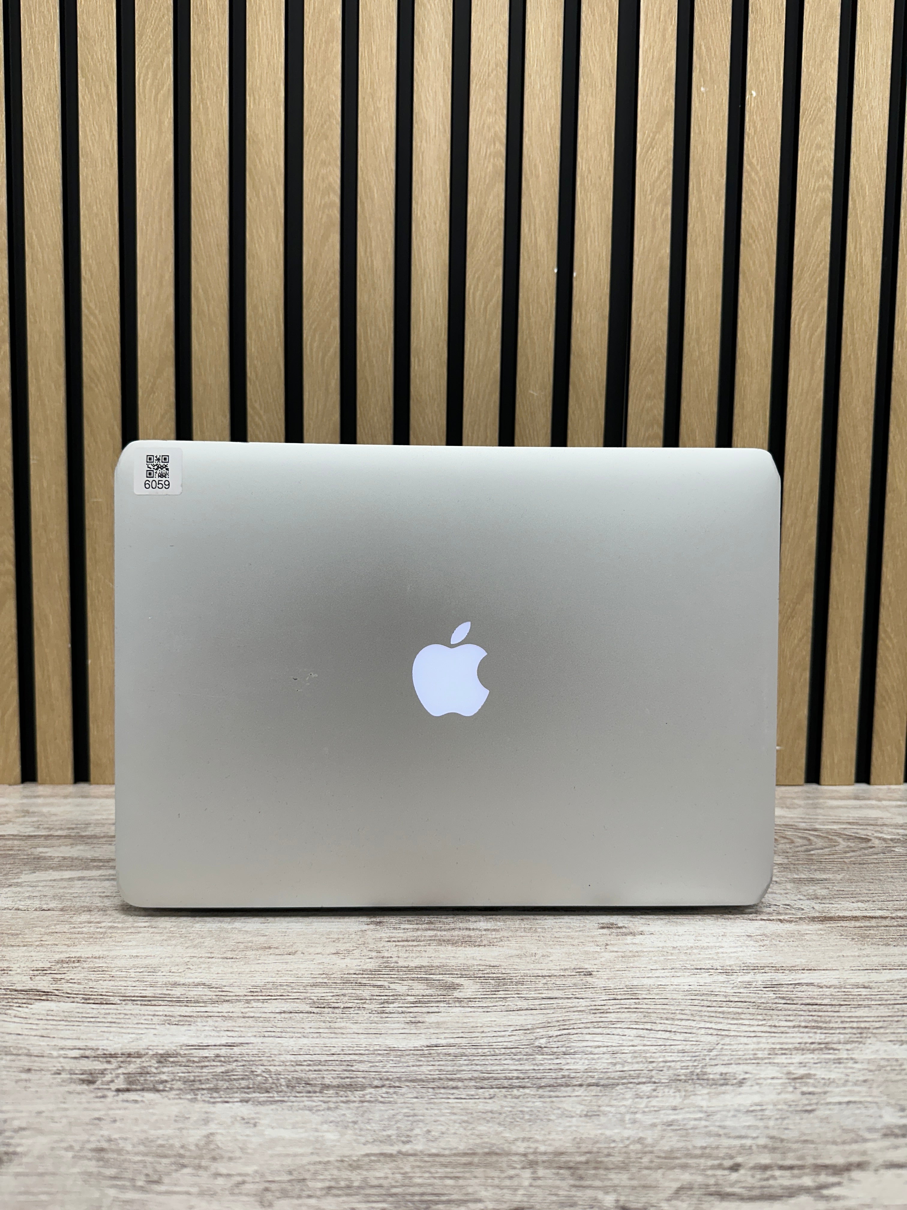 MacBook Air 13" 2017 i5 8gb 128gb SSD - Moyacell