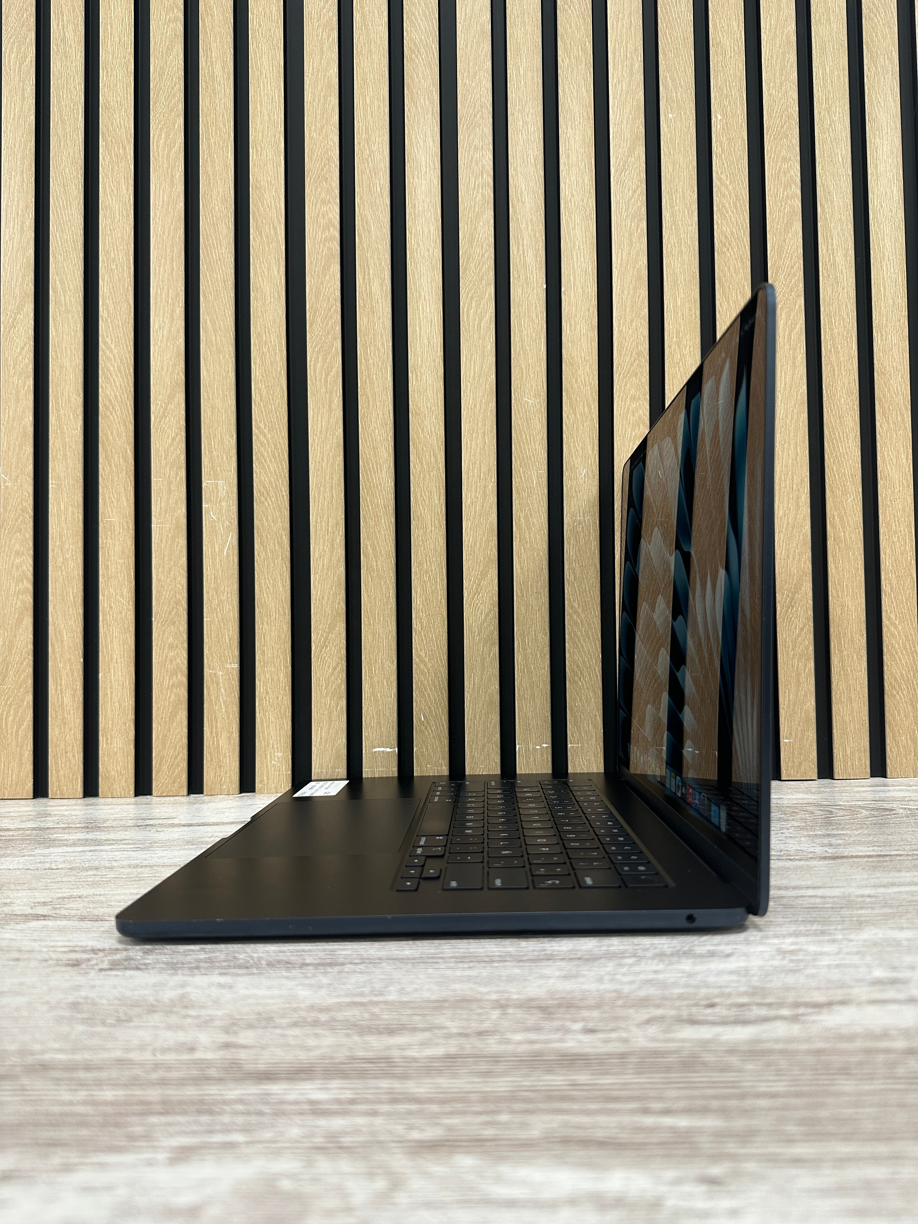 MacBook Air 15" 2023 M2 8gb 256gb SSD