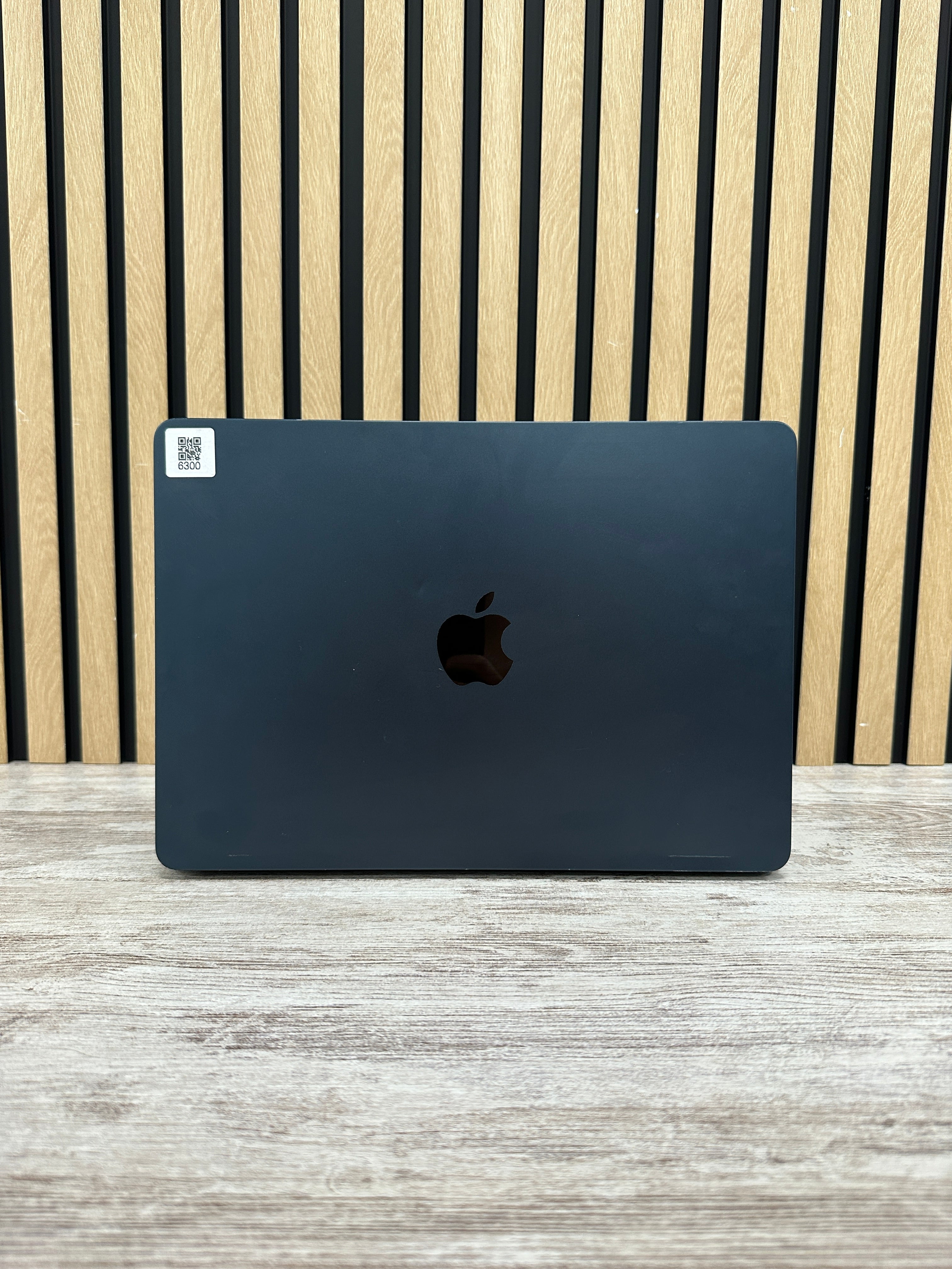 MacBook Air 13" 2022 M2 8gb 256gb SSD