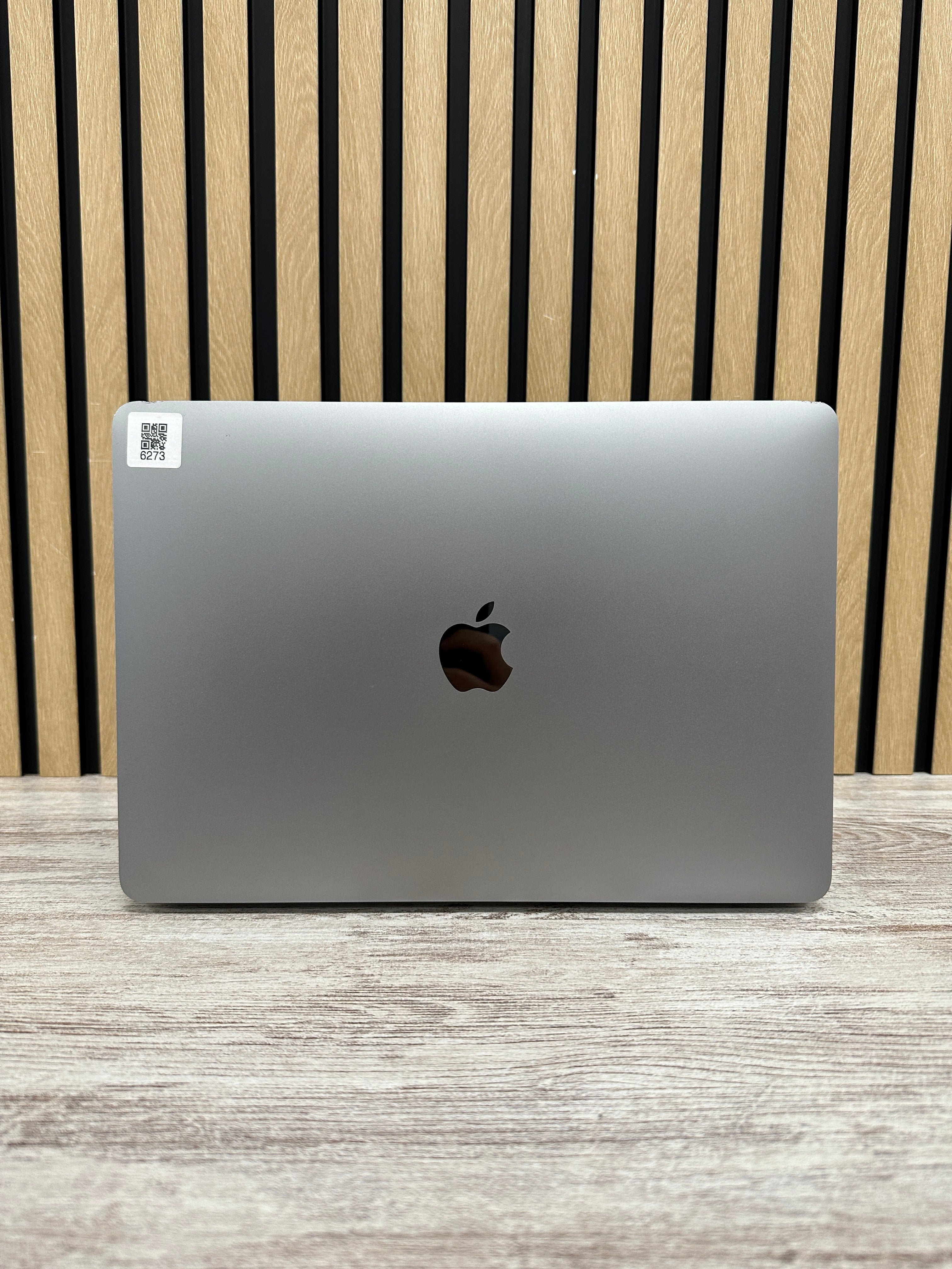 MacBook Pro 13" 2020 M1 16gb 512gb SSD