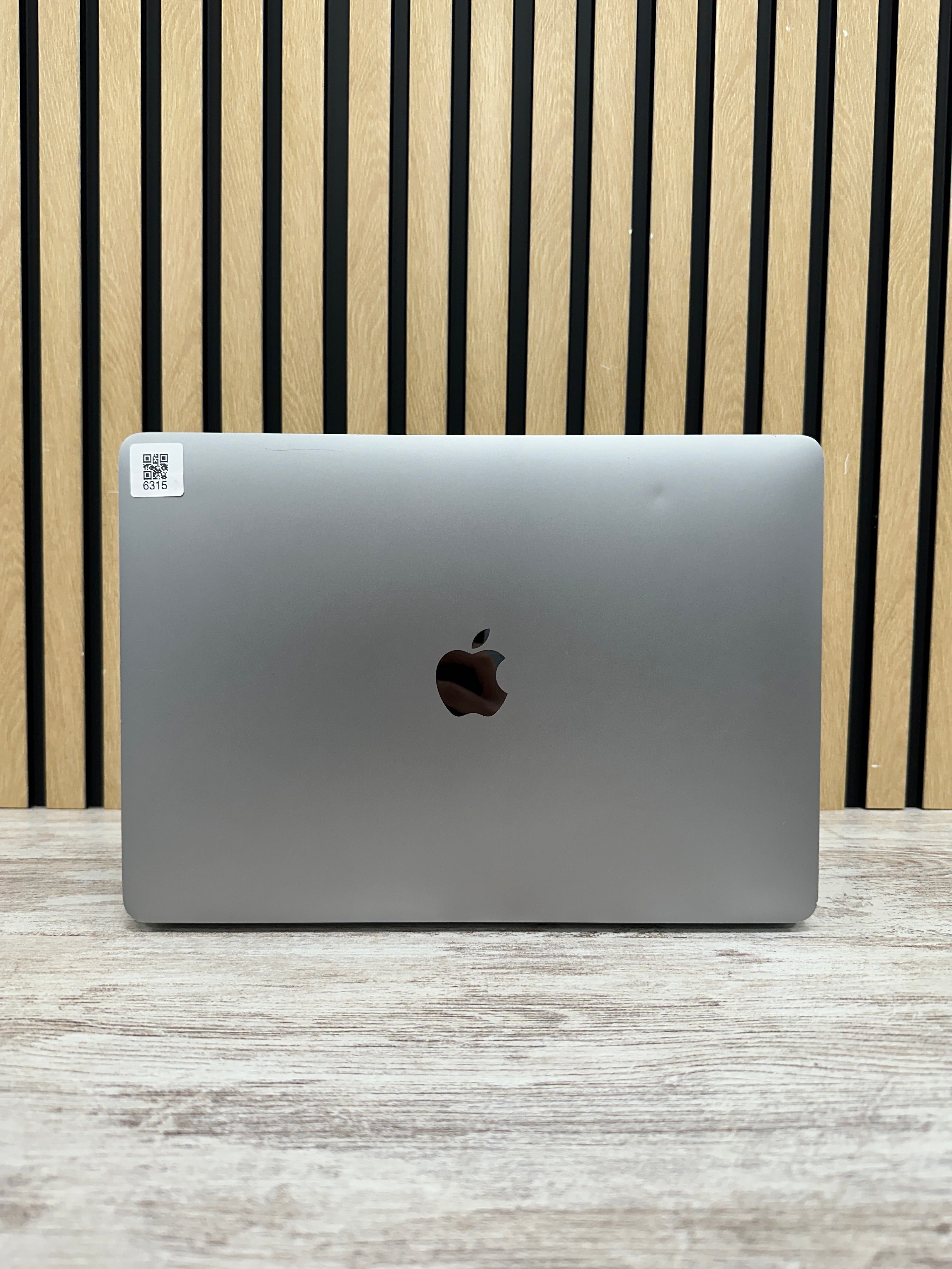 MacBook Air 13" 2019 i5 8gb 128gb SSD