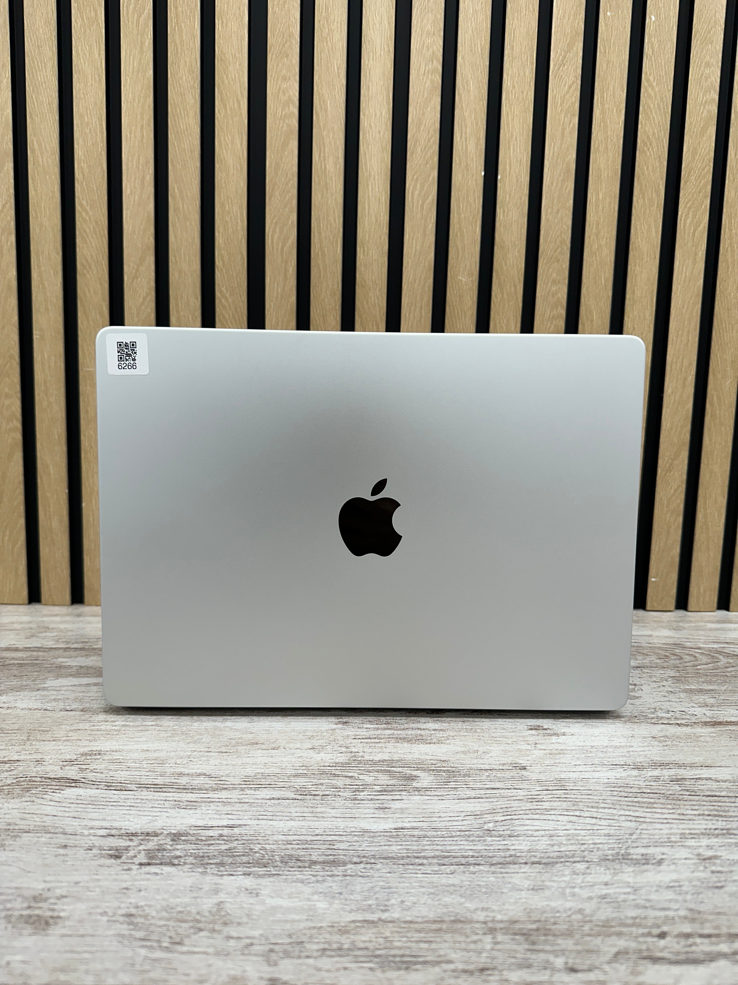 MacBook Pro 14" 2023 M2 PRO 16gb 512gb SSD