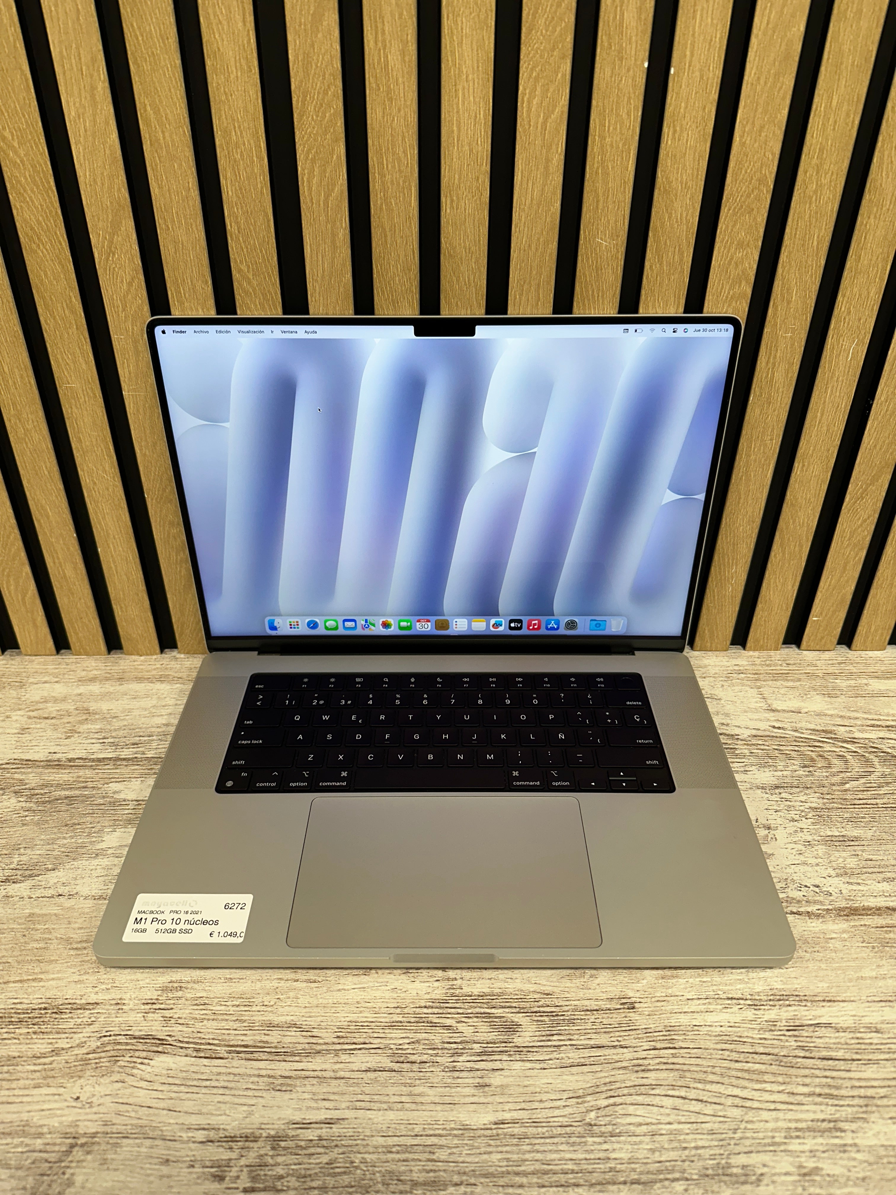 MacBook Pro 16" 2021 M1 PRO 16gb 512gb SSD