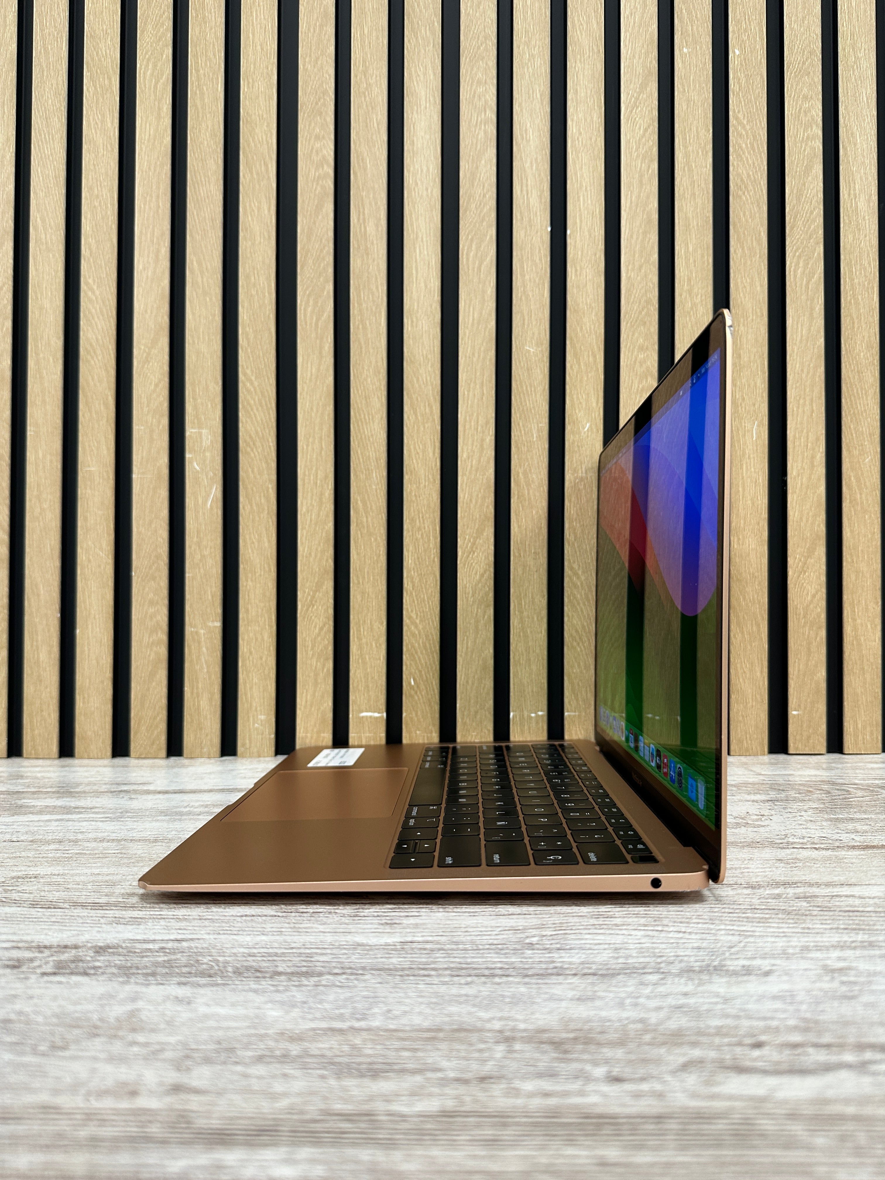 MacBook Air 13" 2018 i5 8gb 128gb SSD