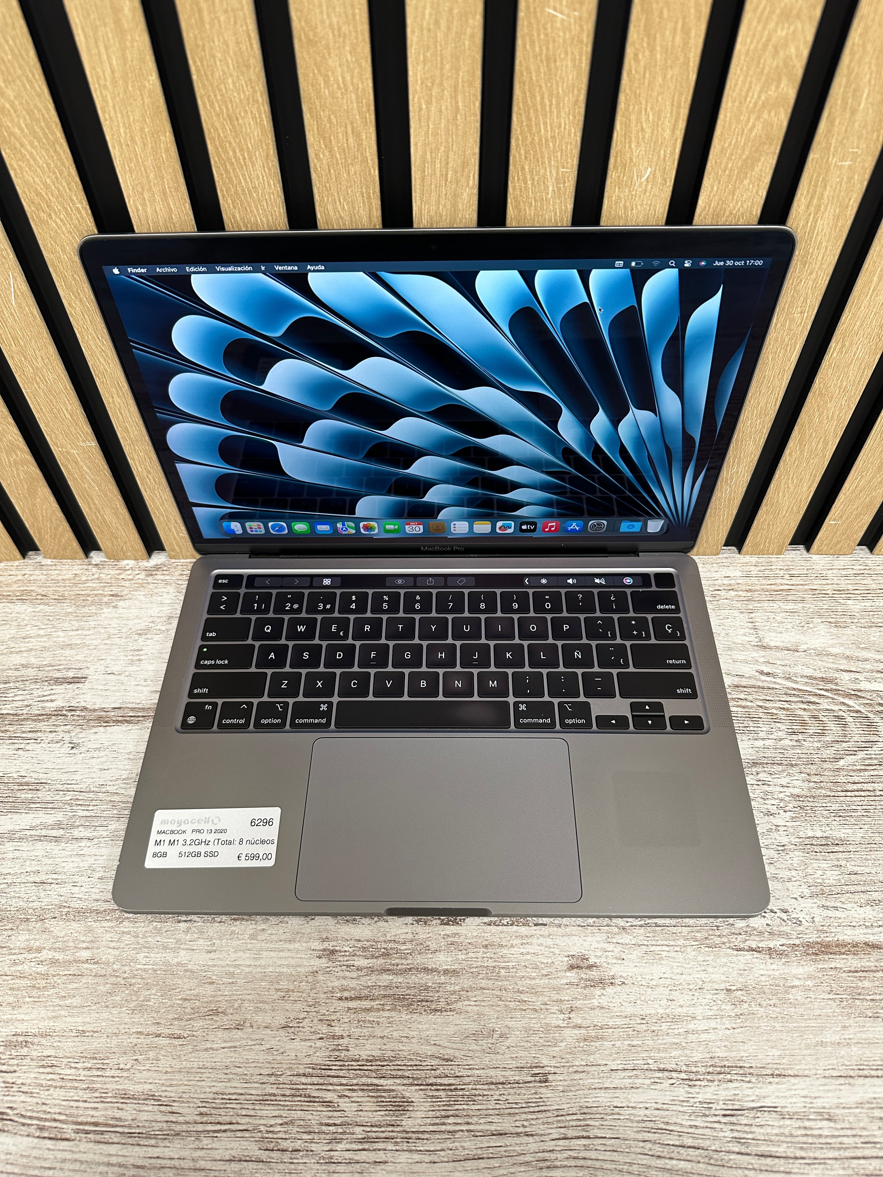 MacBook Pro 13" 2020 M1 8gb 512gb SSD